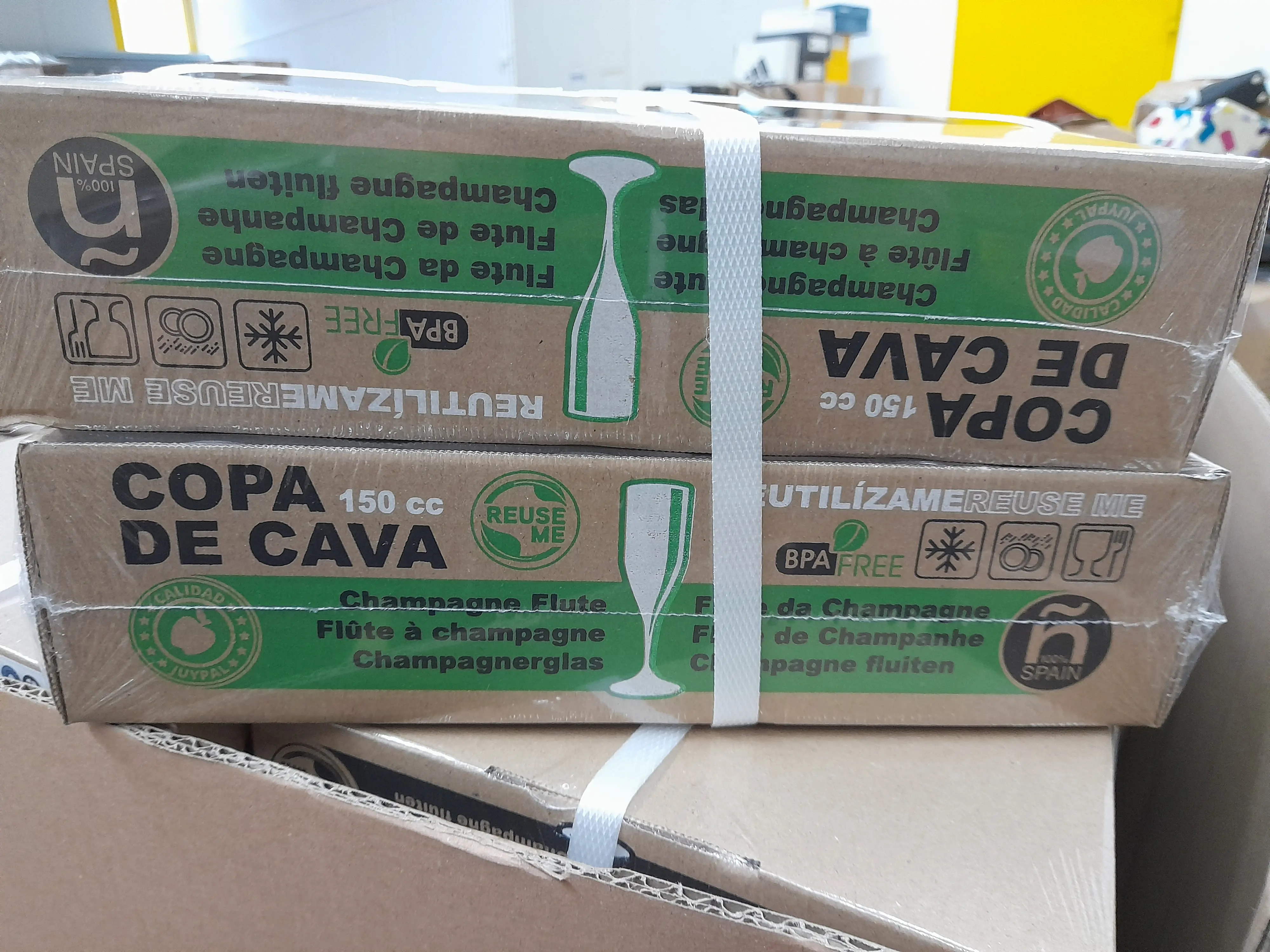 14 Champagnerflöten