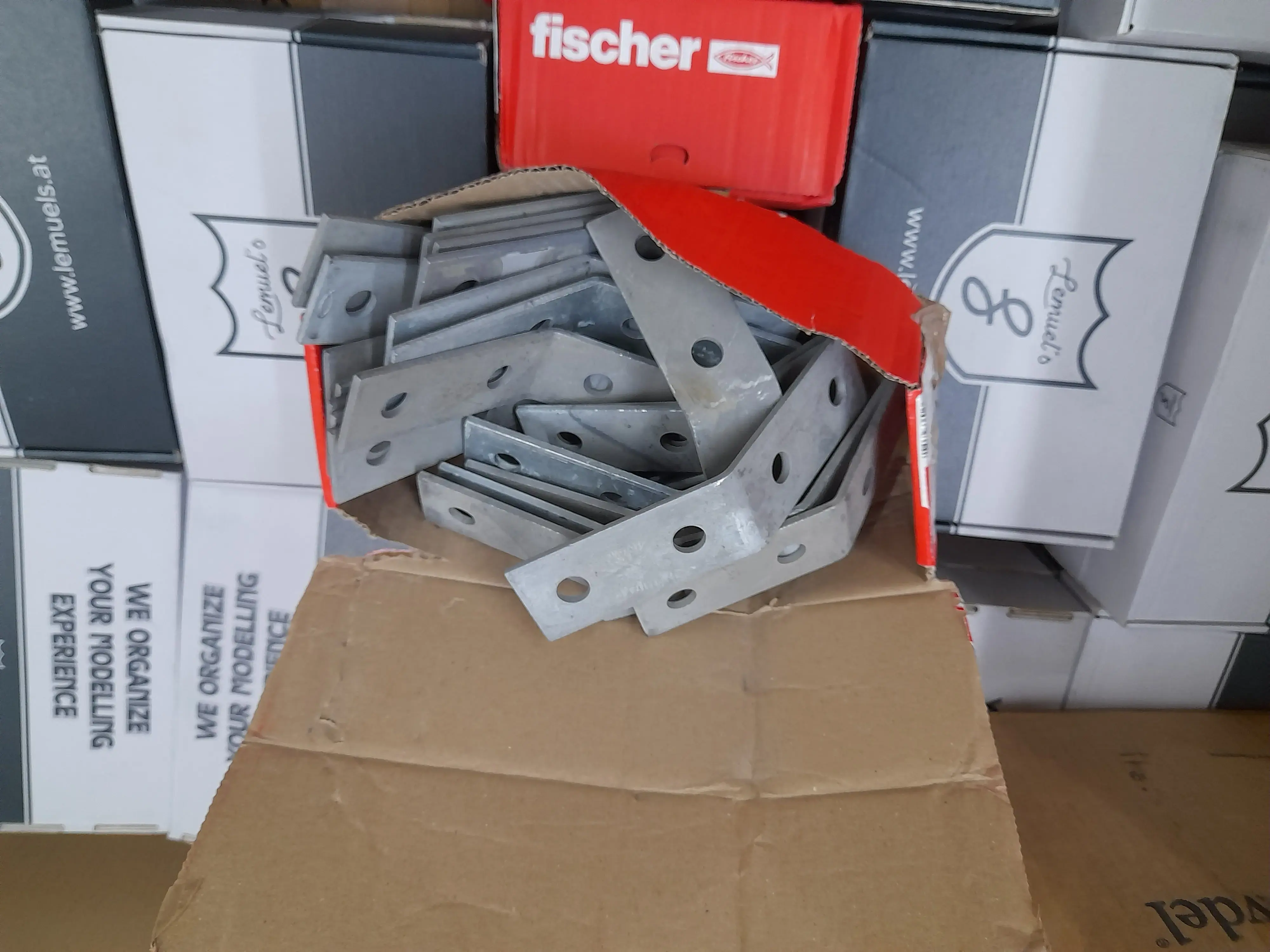 Fischer Brackets
