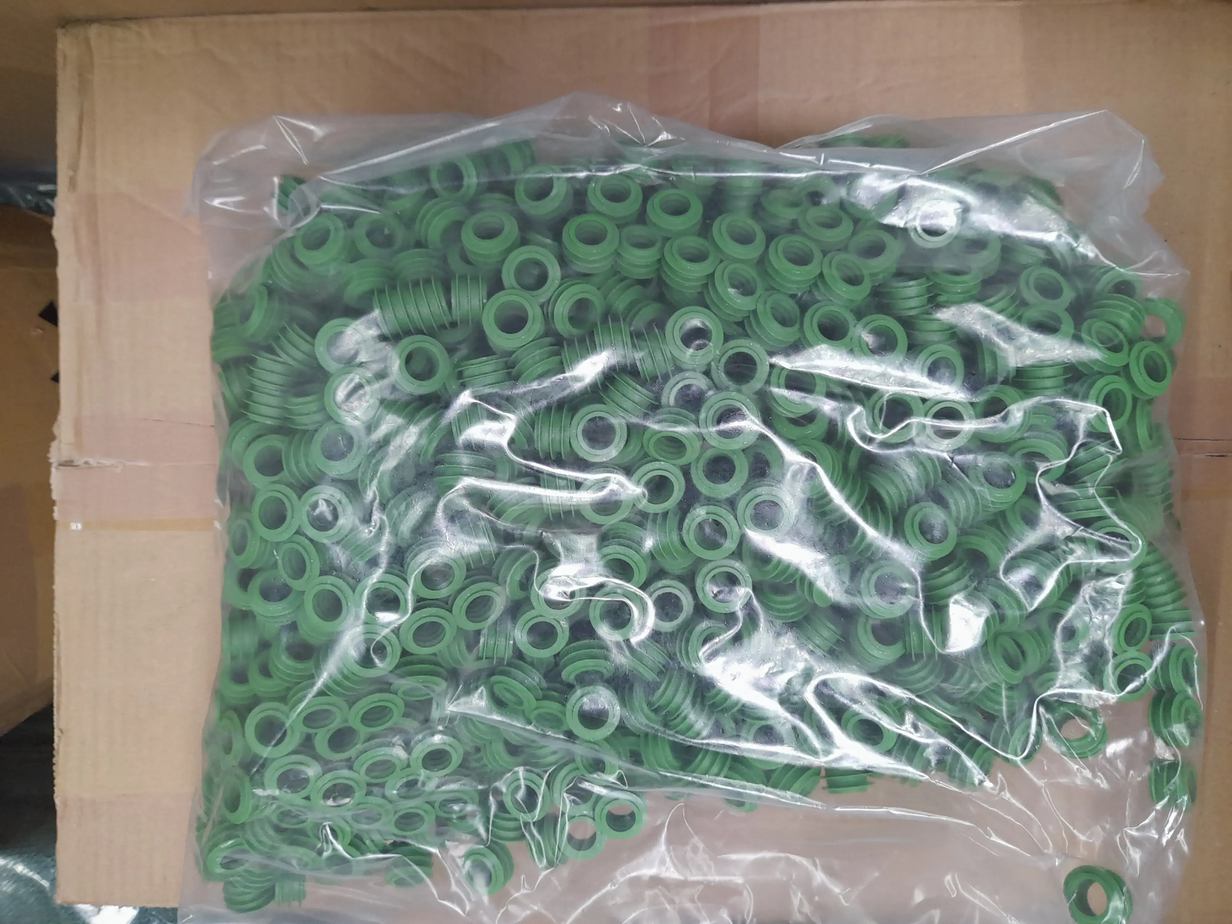 2x Rubber Washers