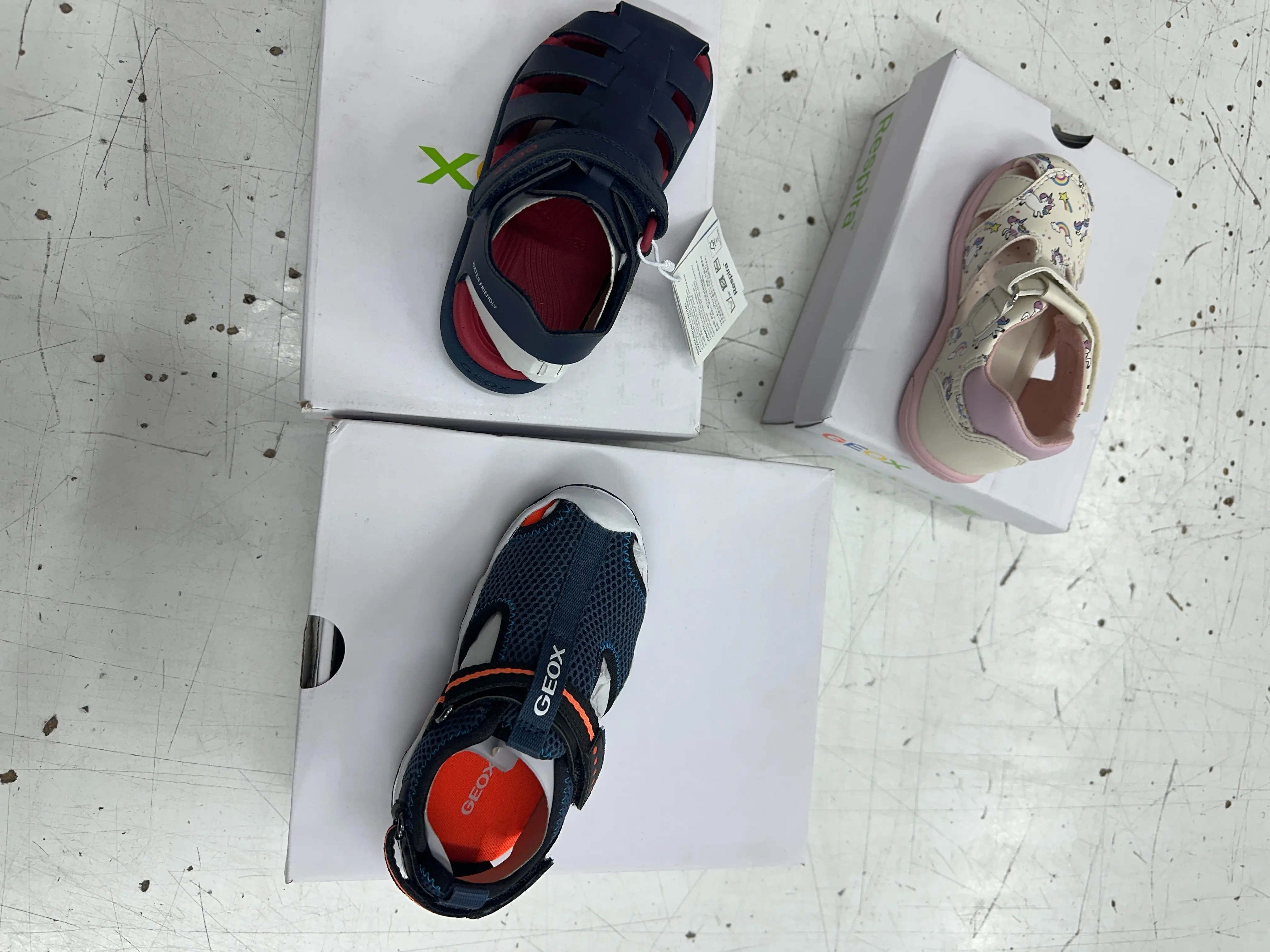 3x (Geox Sandalen und mehr)