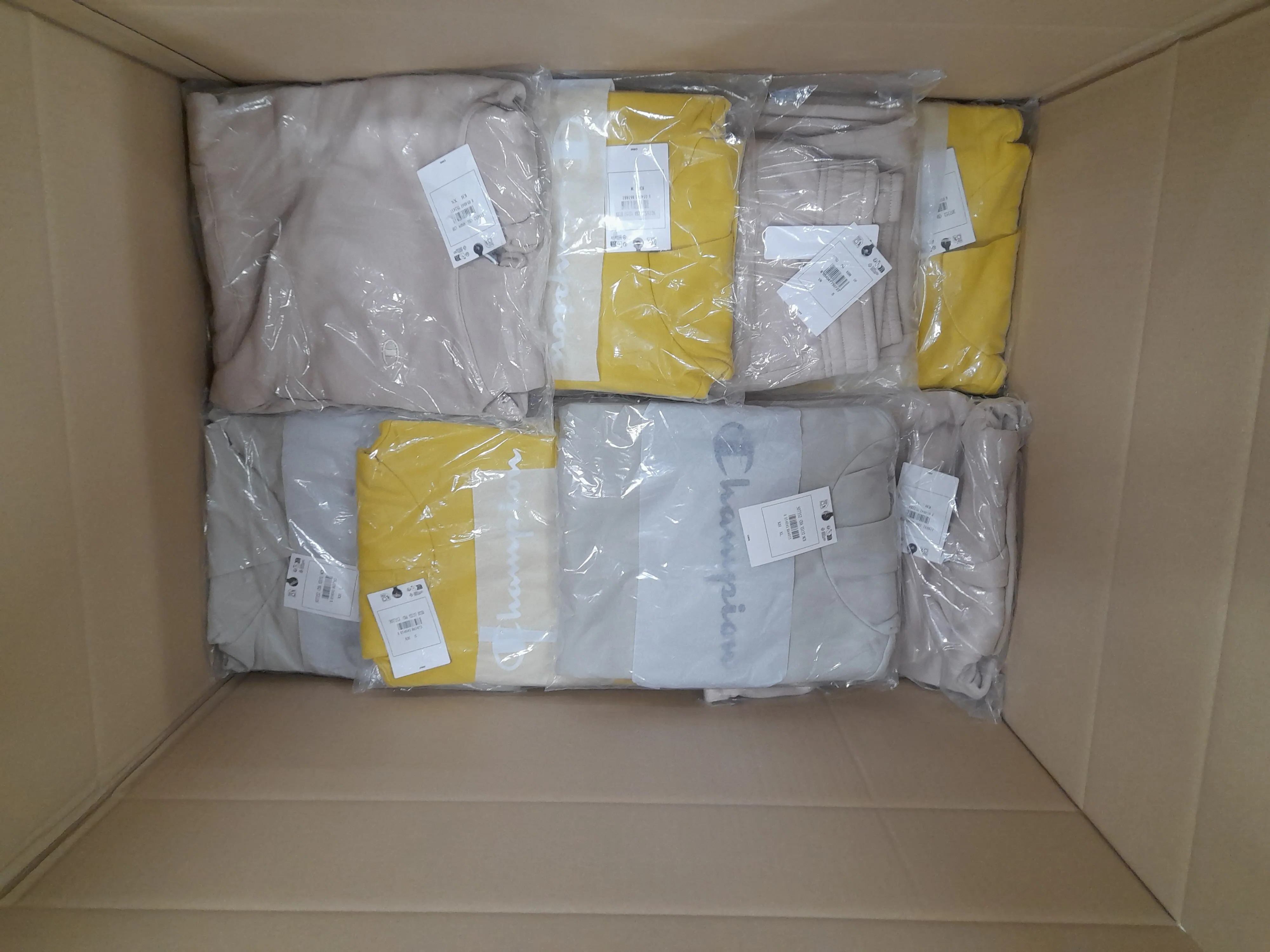 8x (Champion-Bekleidung und mehr)