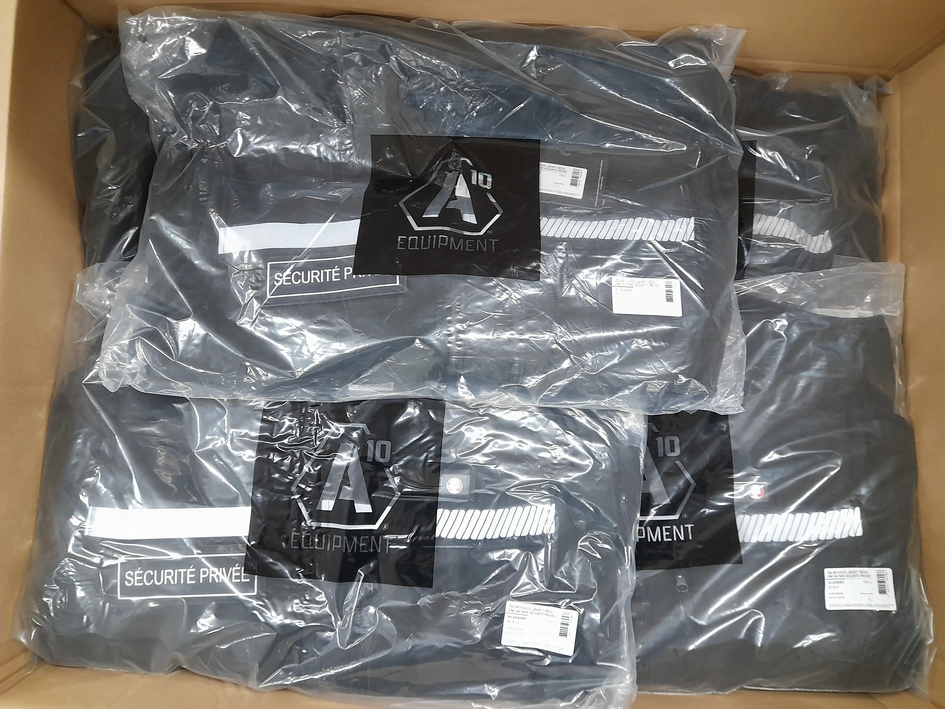 13x A10 Ausrüstungskleidung