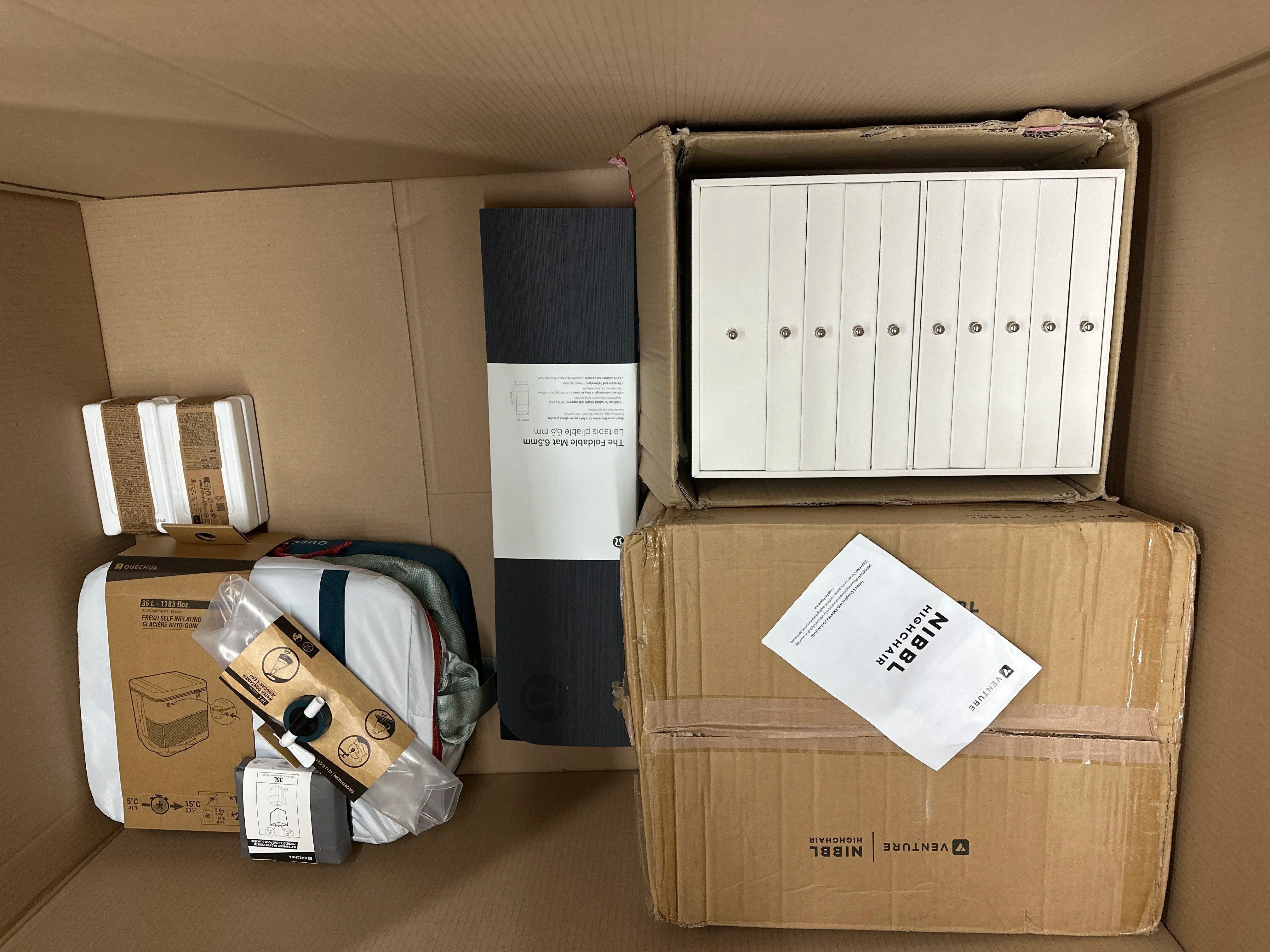 Hochstuhl, Schmuckschubladen-Organizer, Matte und mehr