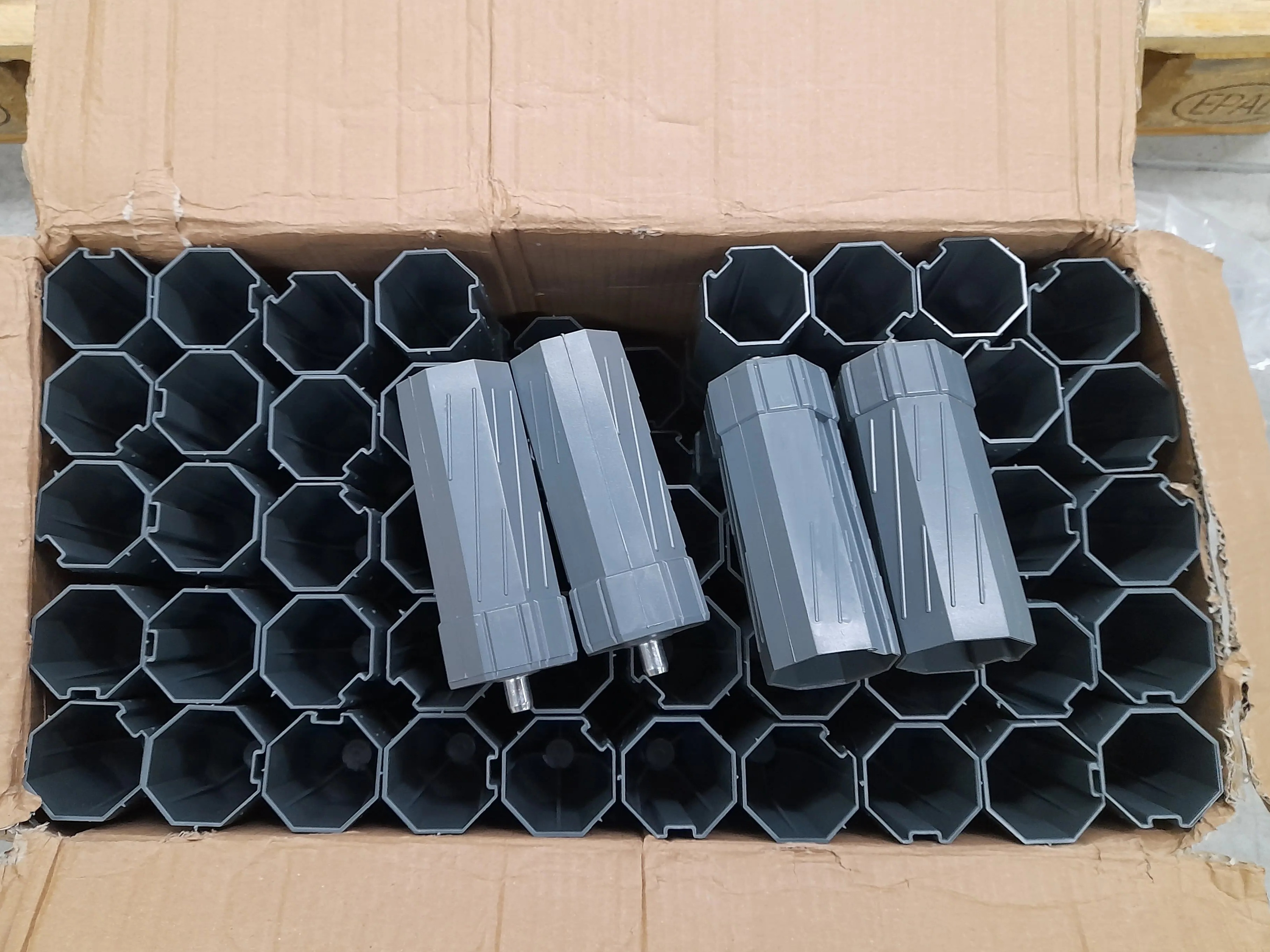 120 Kunststoffröhrchen