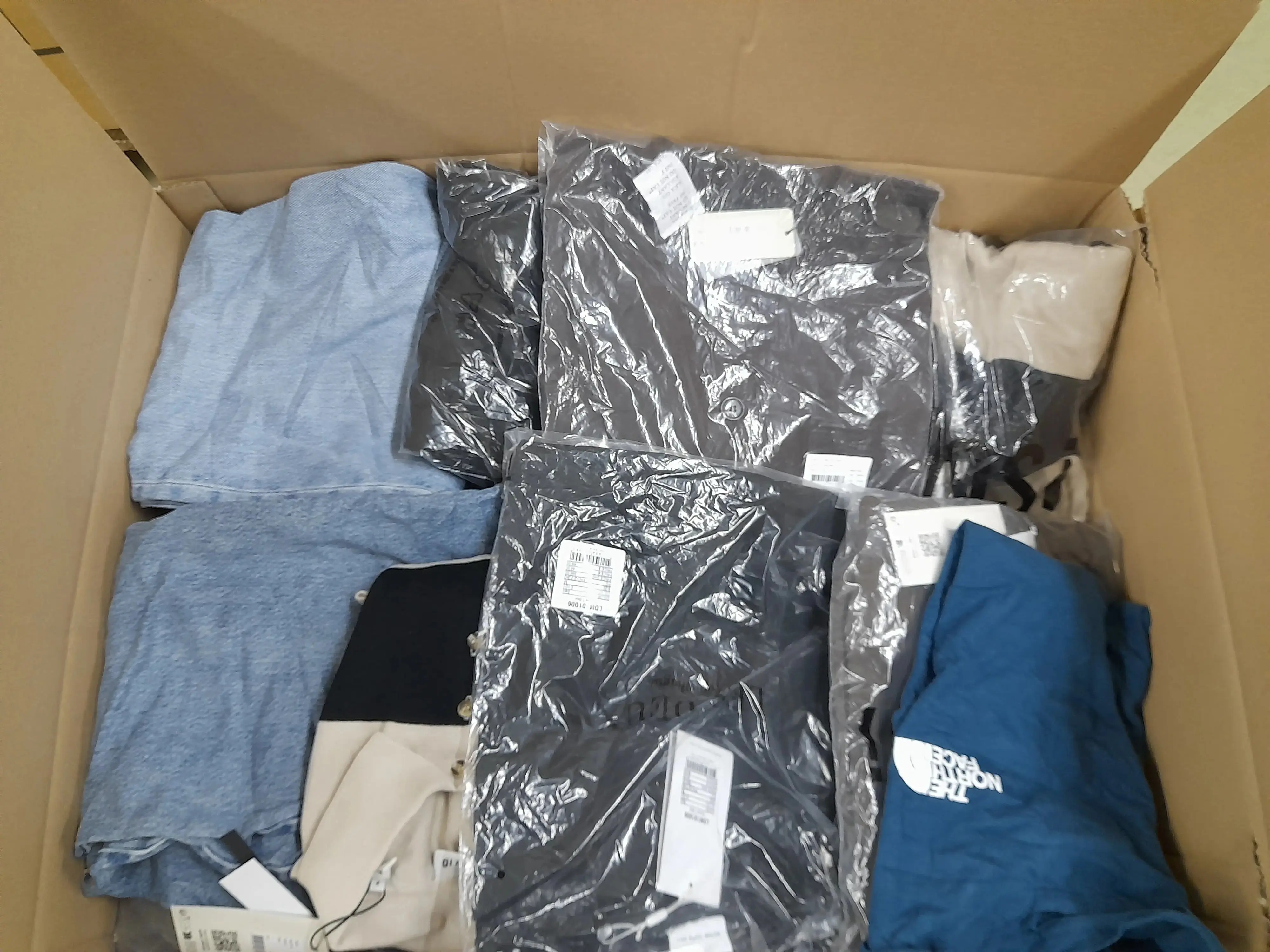 8x (Jeans, Shirts and more)