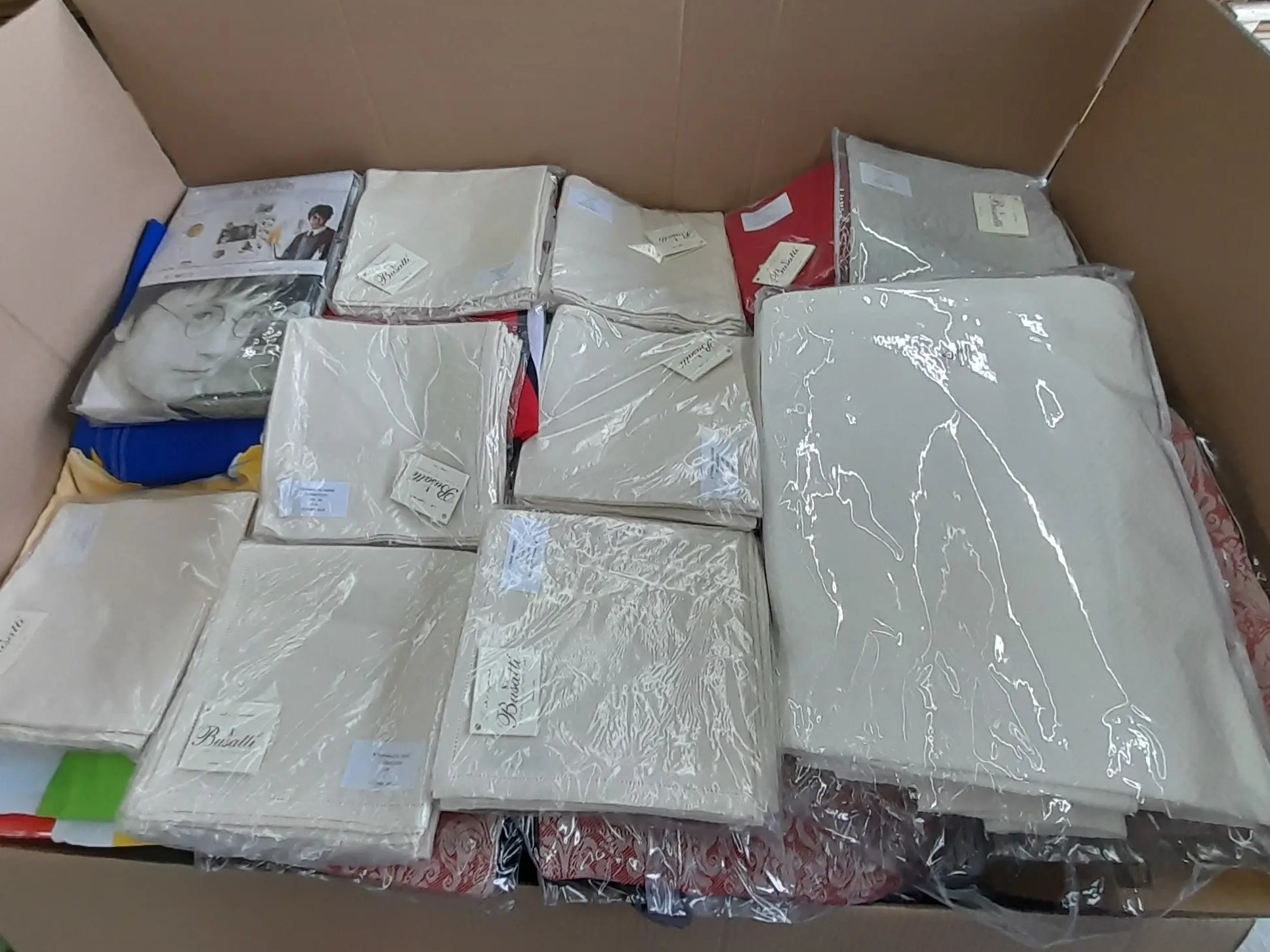 15x Bedsheets and more