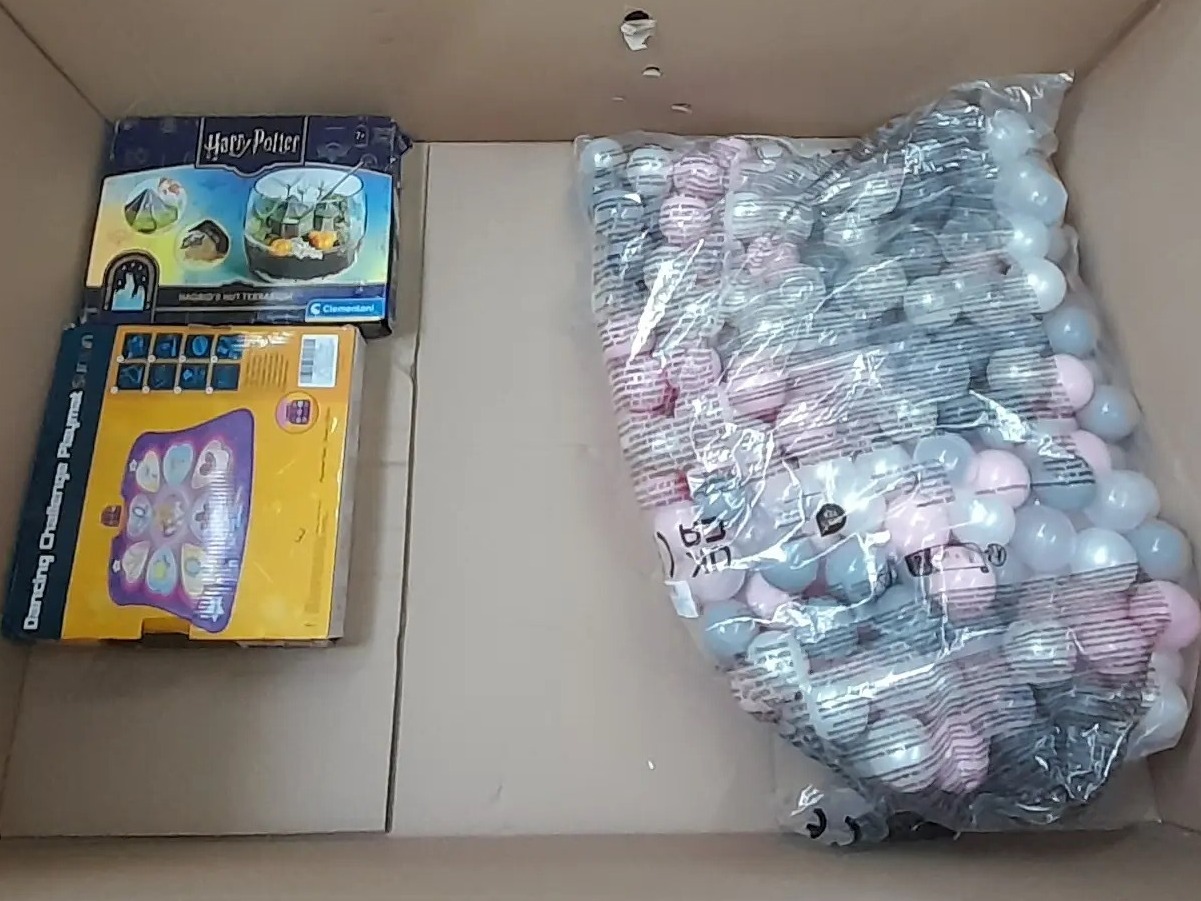 3x (Bälle und anderes Spielzeug)