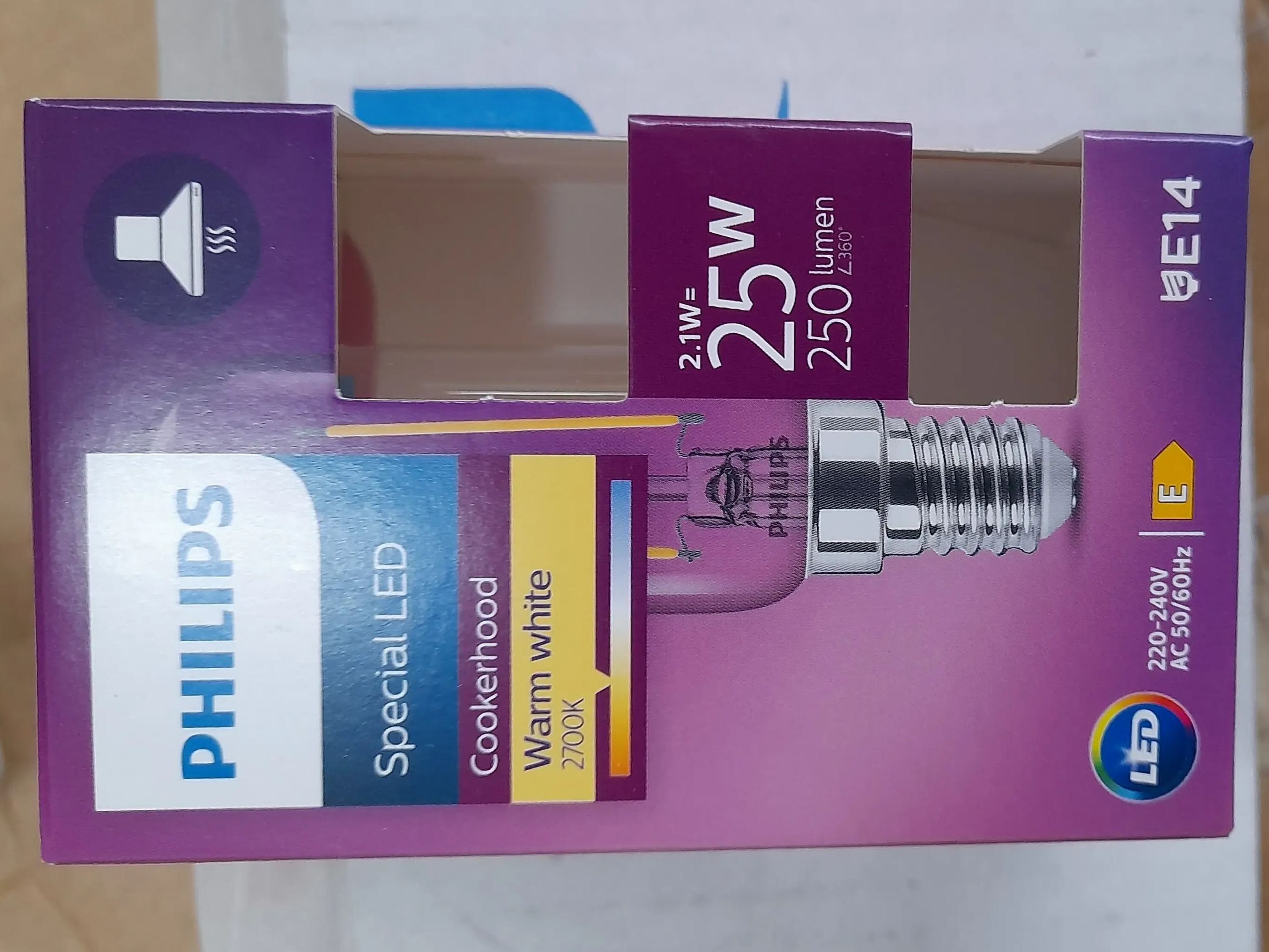 4x Philips LED Bulb