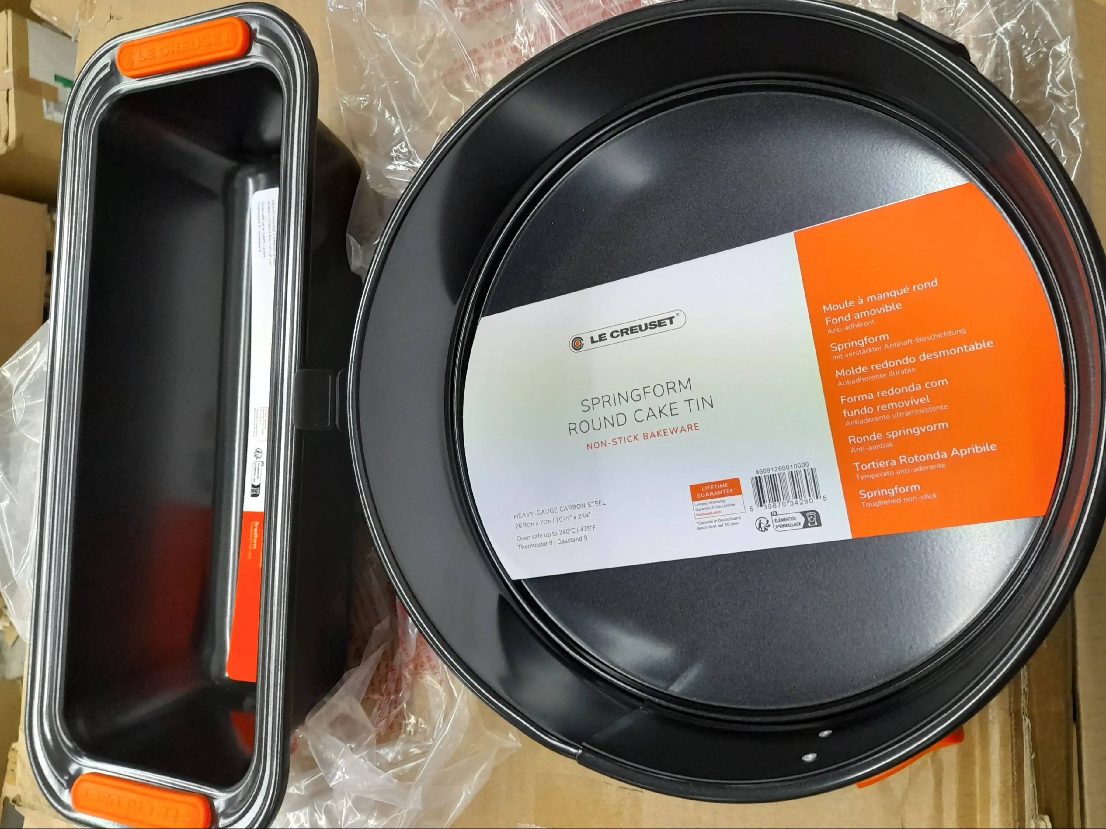 12x Le Creuset Loaf & Cake Tin