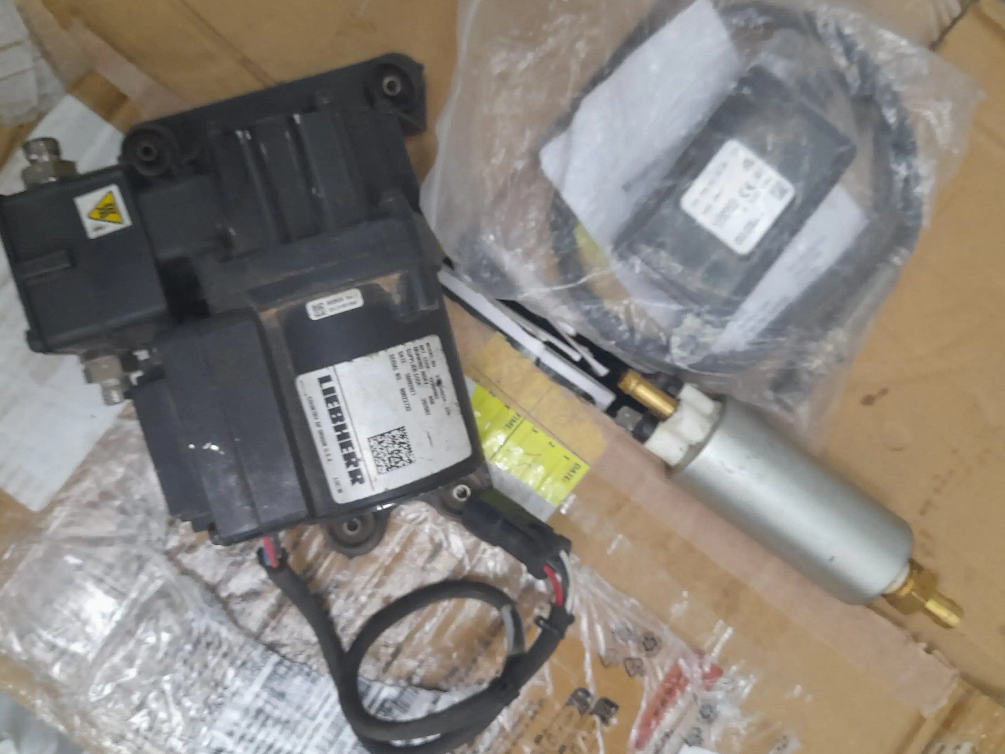 Liebherr Controller Pump