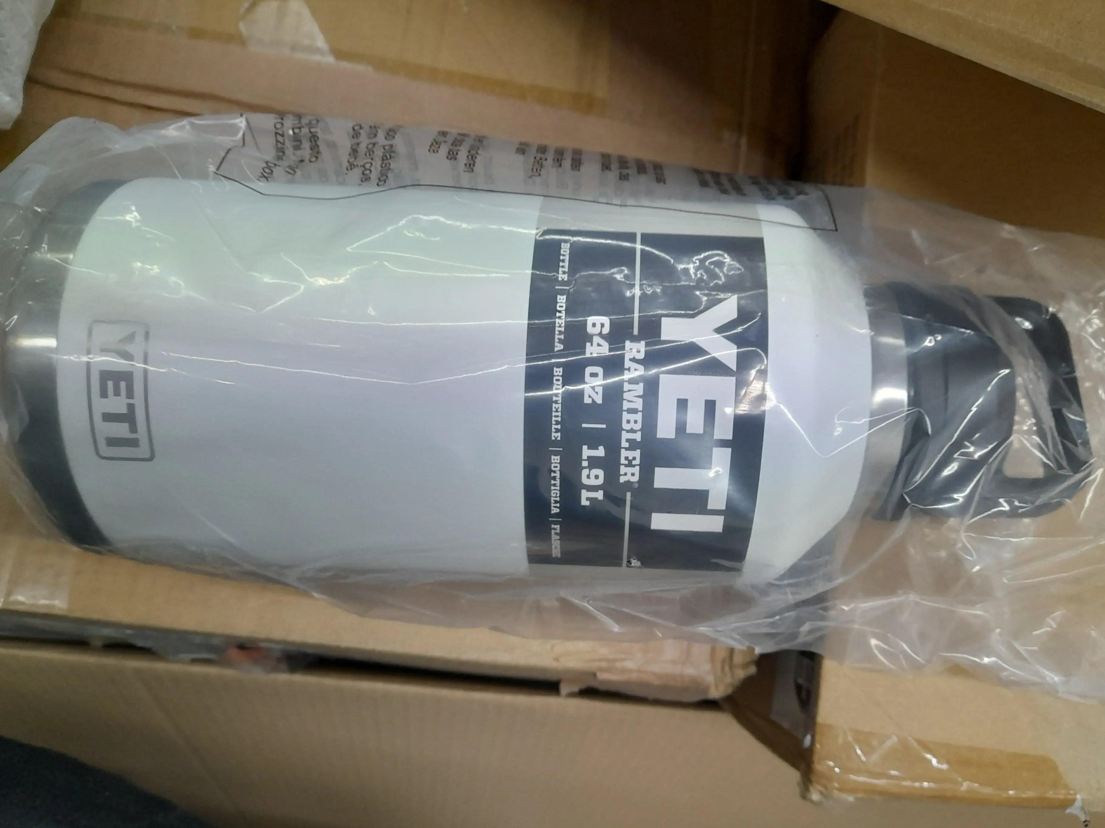 4x Yeti Bottles