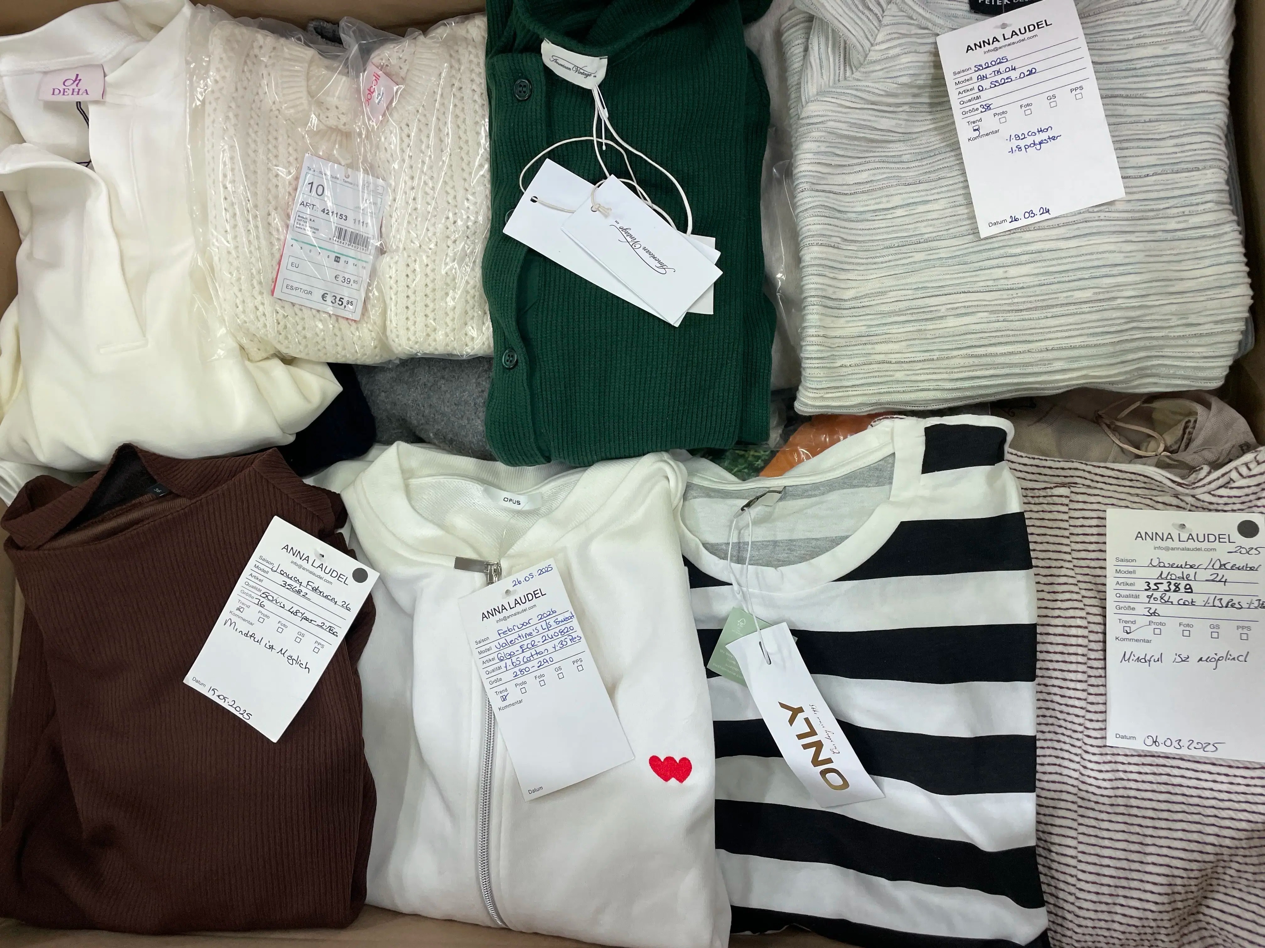 ONLY & Anna Laudel Shirts, Sweaters and more