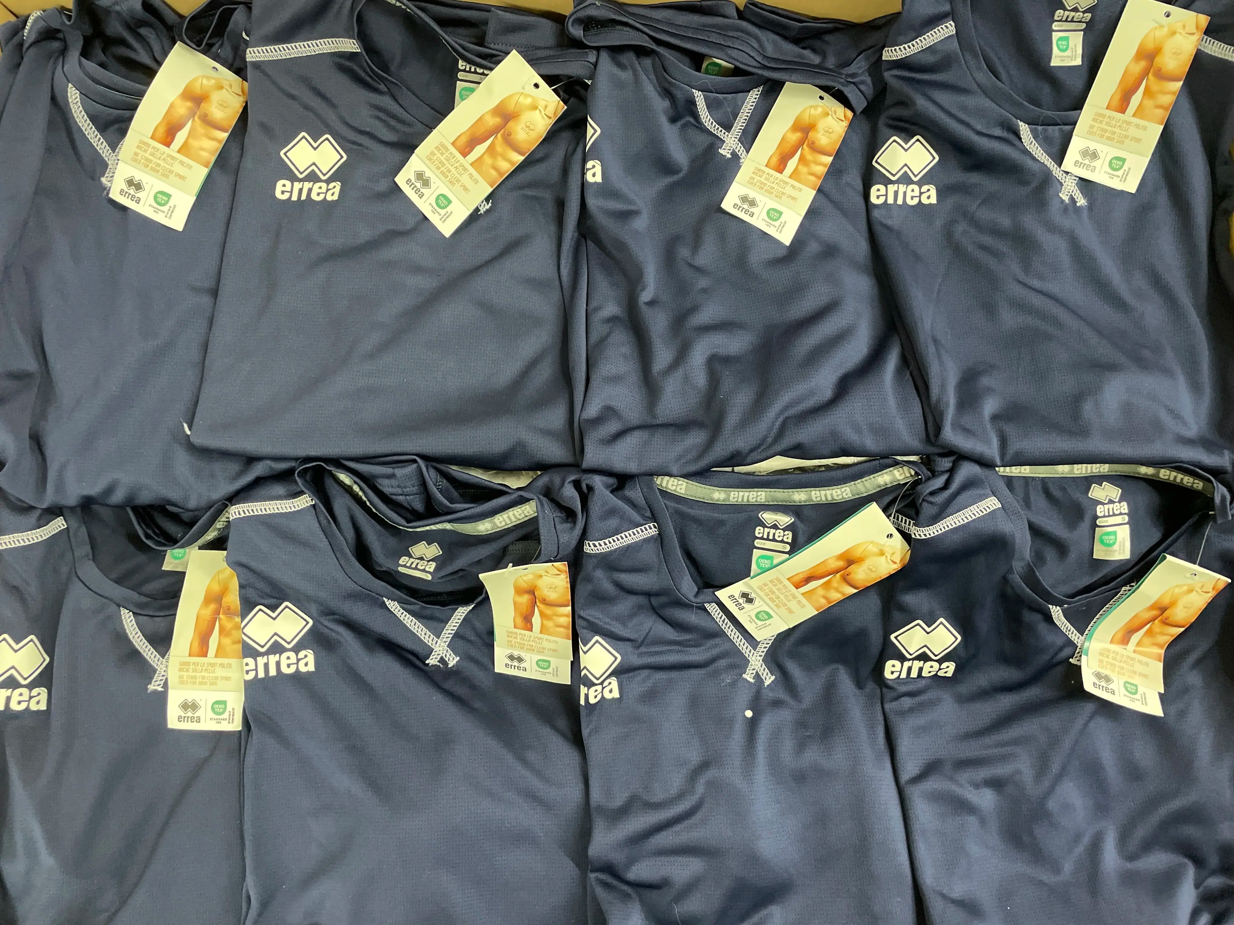 8x Errea Shirts