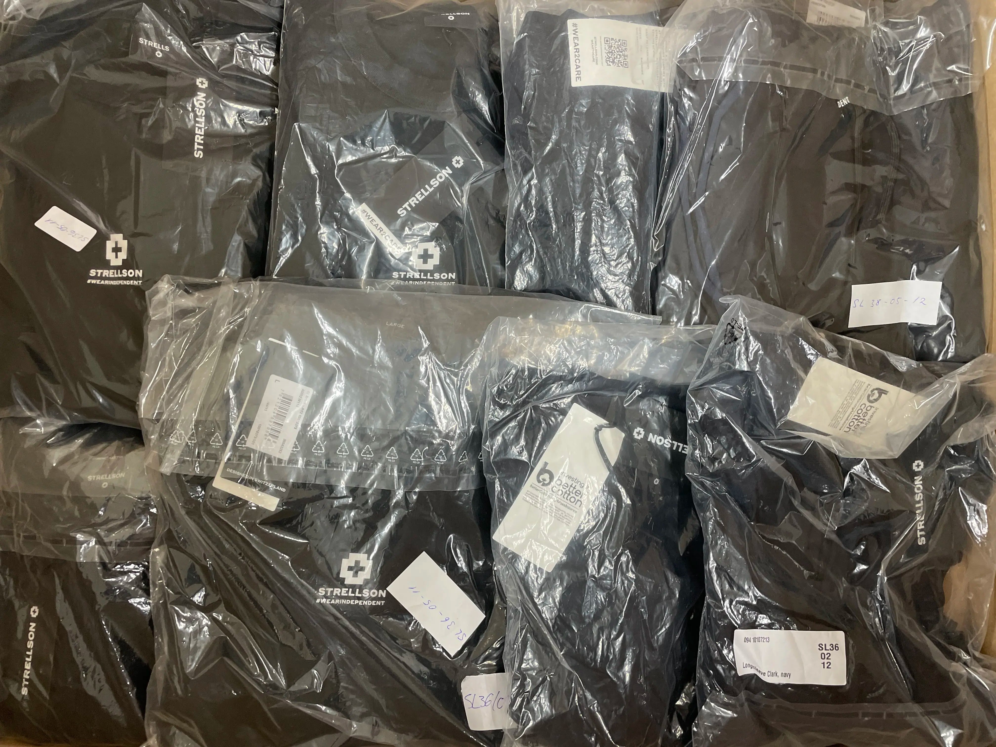 8x Strellson Pullovers