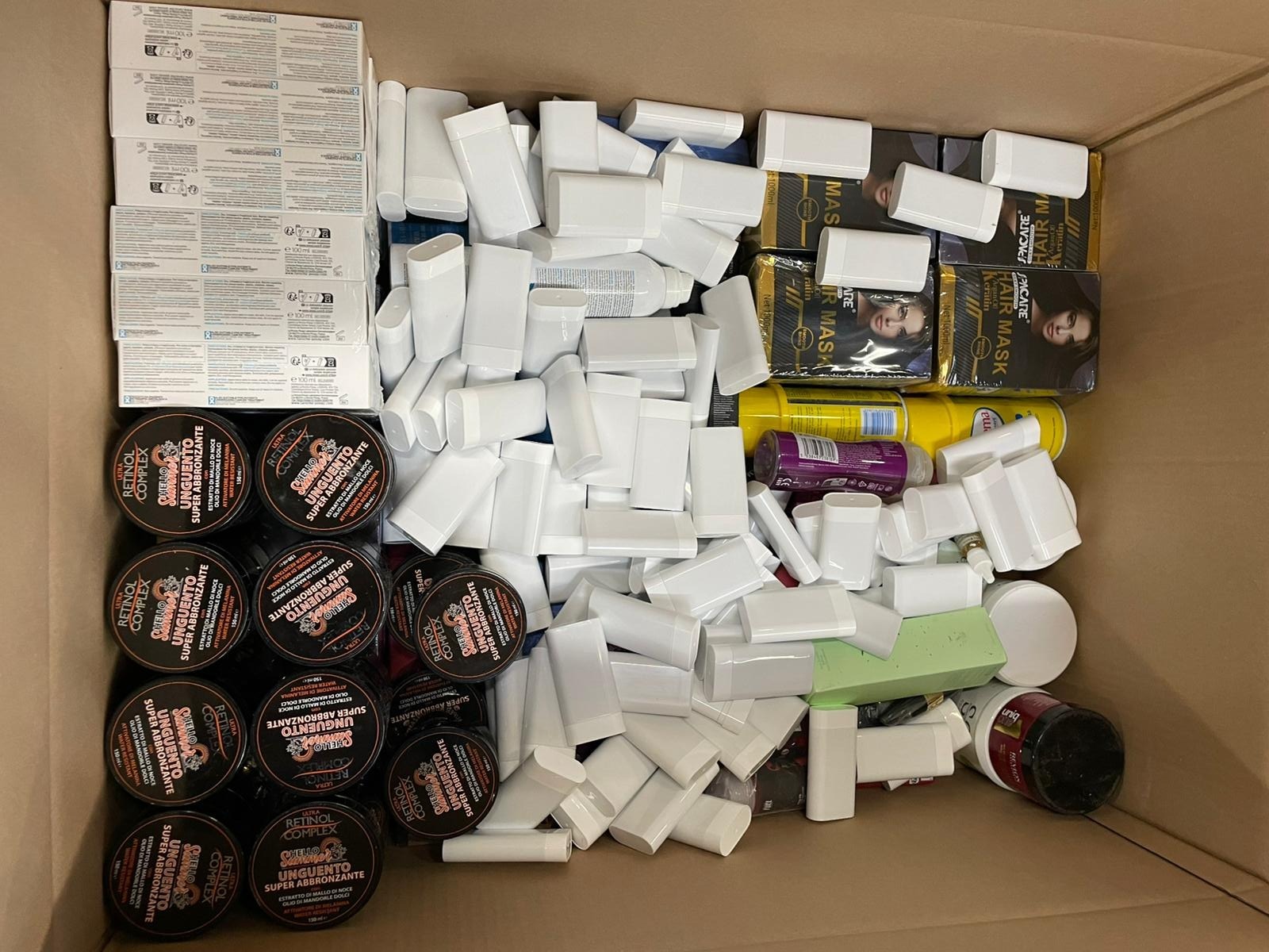 Retinol-Complex Unguento, Haarmasken, Deodorants, Cremes und mehr