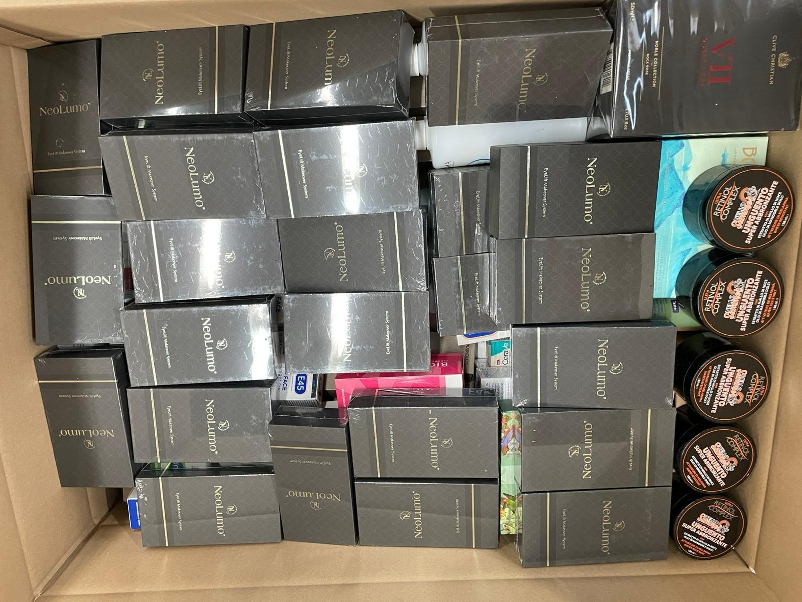 NeoLumo Augenlid-Aktivierungssystem, Retinol Cremes und mehr