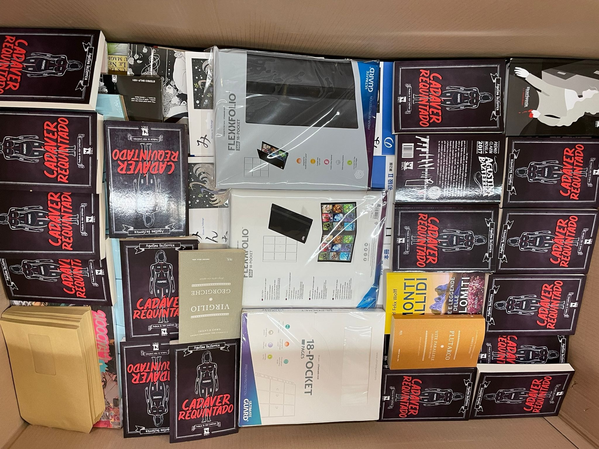 Cadaver Requintado Bücher, Elixxfolio Ordner, Umschläge und mehr