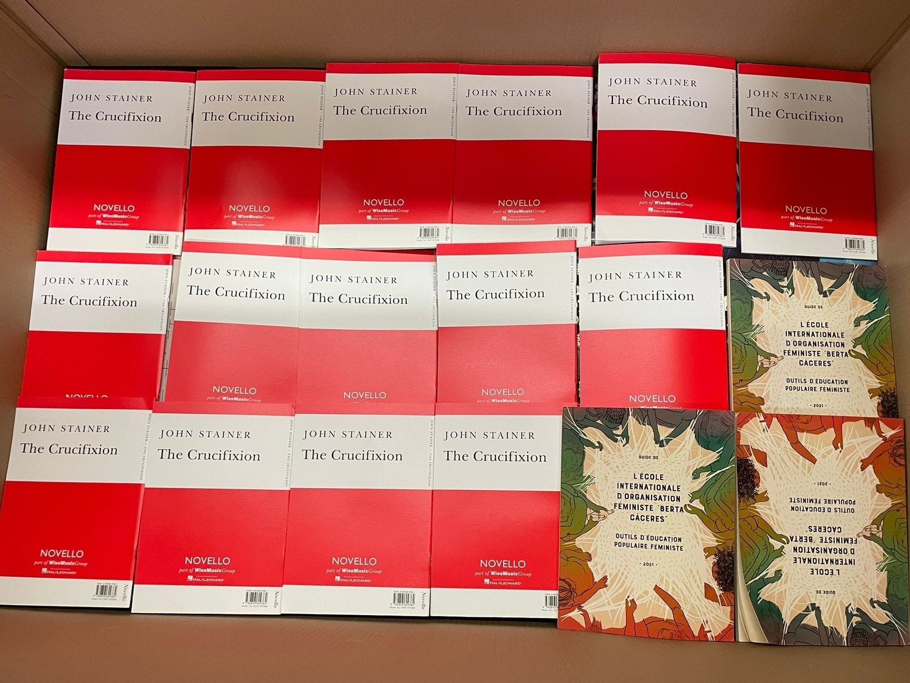 Die Kreuzigung Bücher und mehr