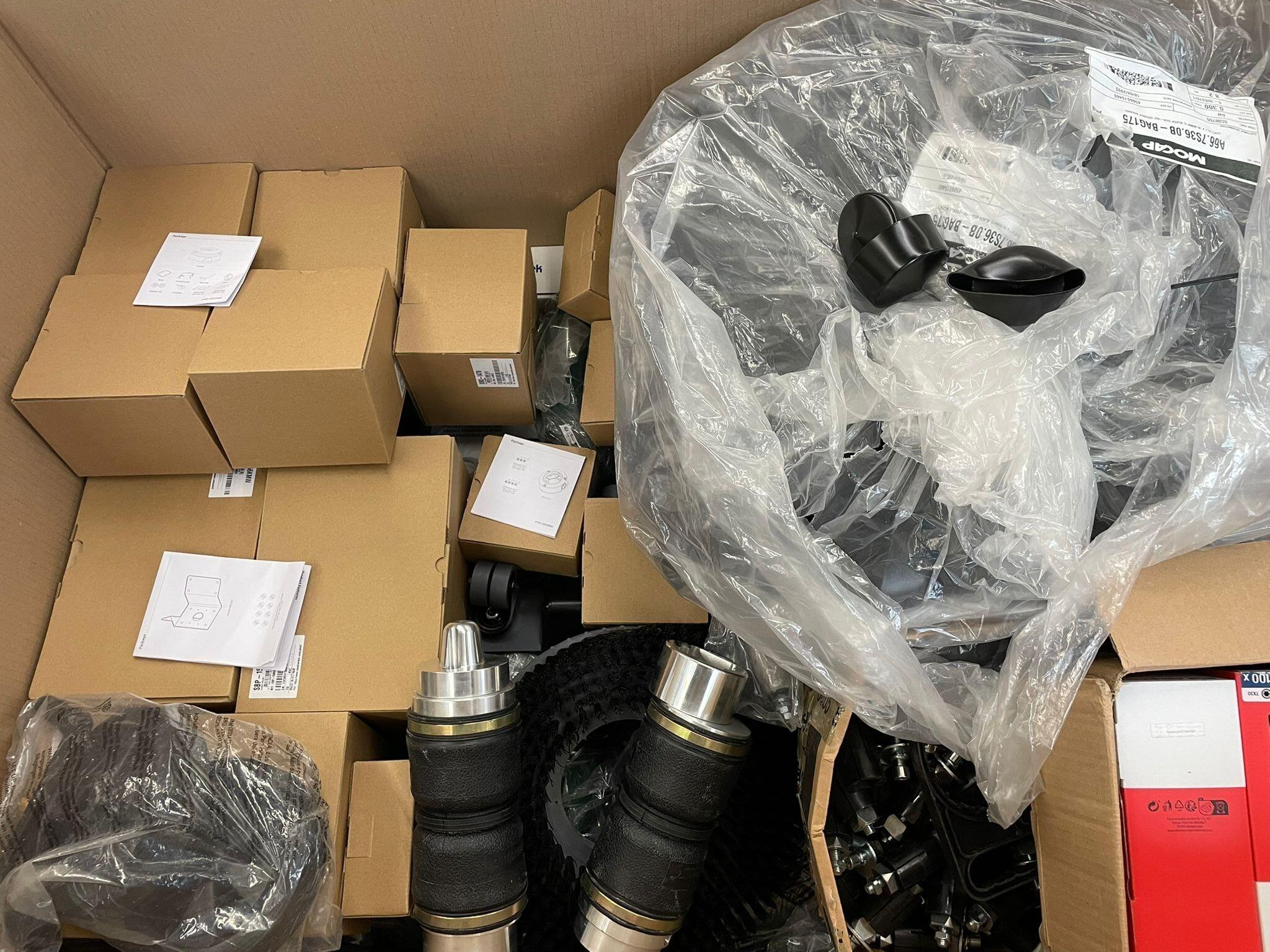 Aufhängungskomponenten, Moca Hardware-Zubehör und mehr