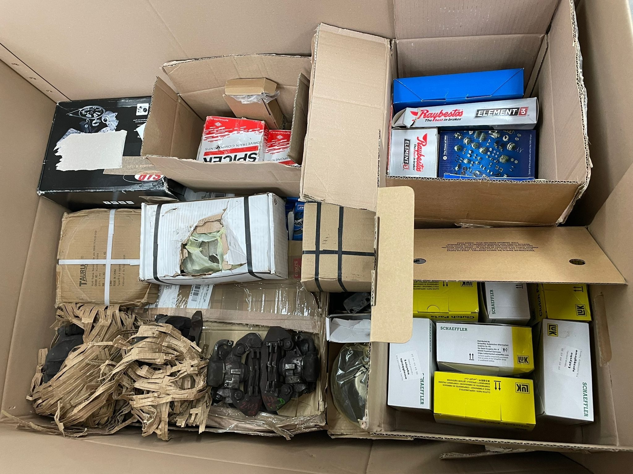 Taurus Brake Calipers, Spicer Parts, Schaeffler Clutch Kits, Raybostas Brake Products and more