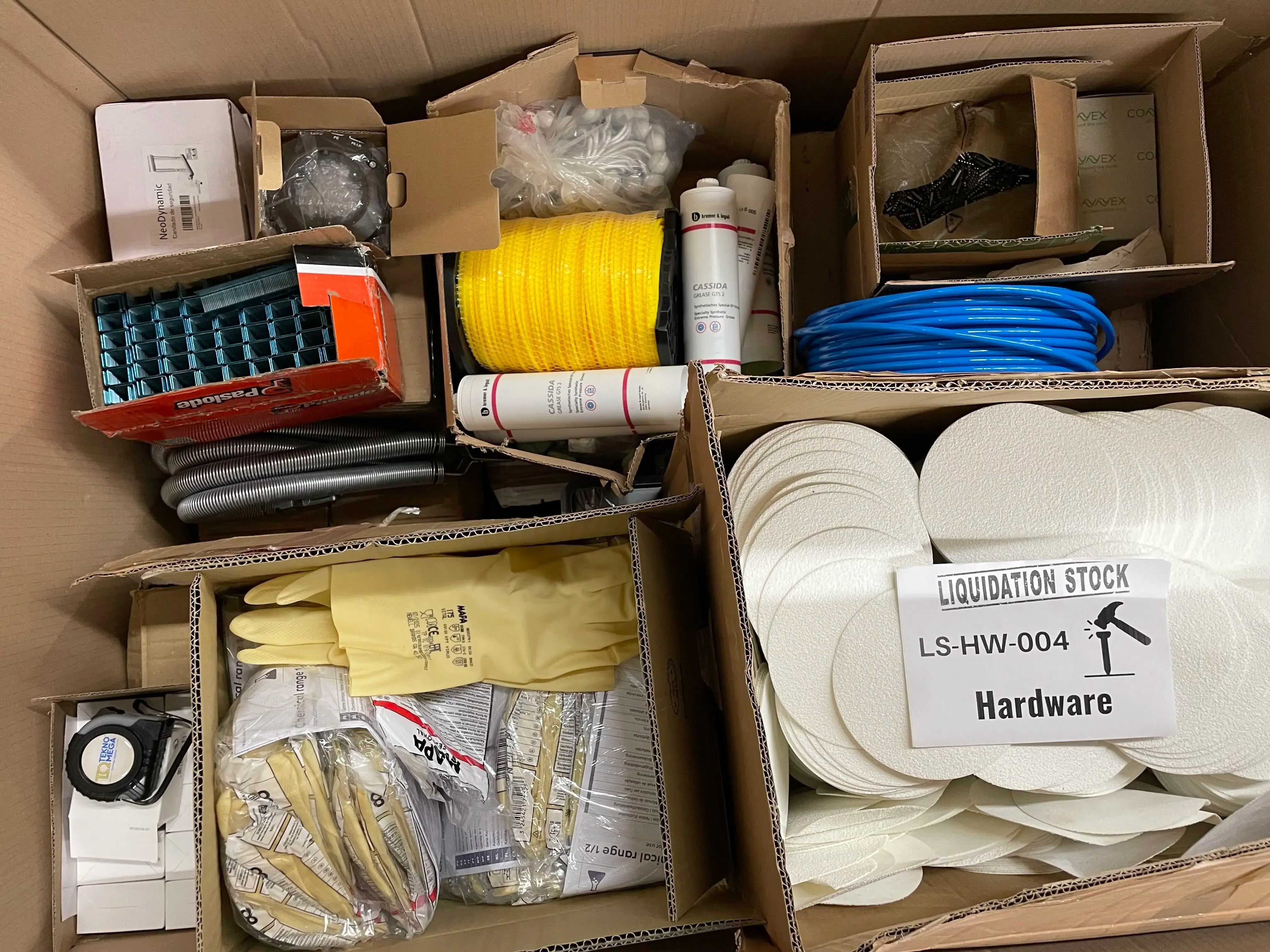 400x Hardware Pads, Gloves, Tape Measure, Nails, Tubes, Cables, Screws, Hose, Filters and more