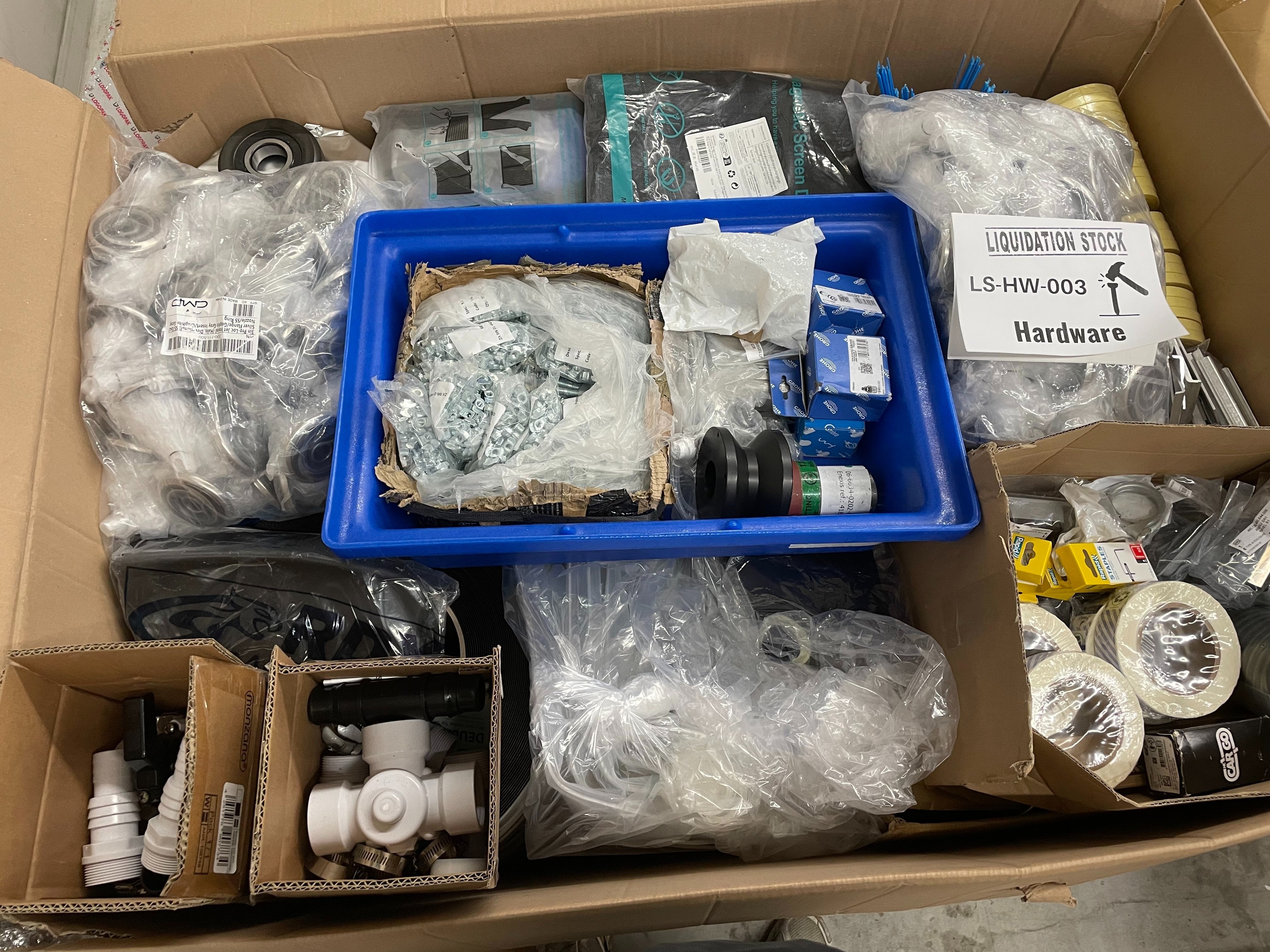 Beschläge, Rollen, Klebebandrollen, Schrauben, Eisenwarenzubehör und mehr