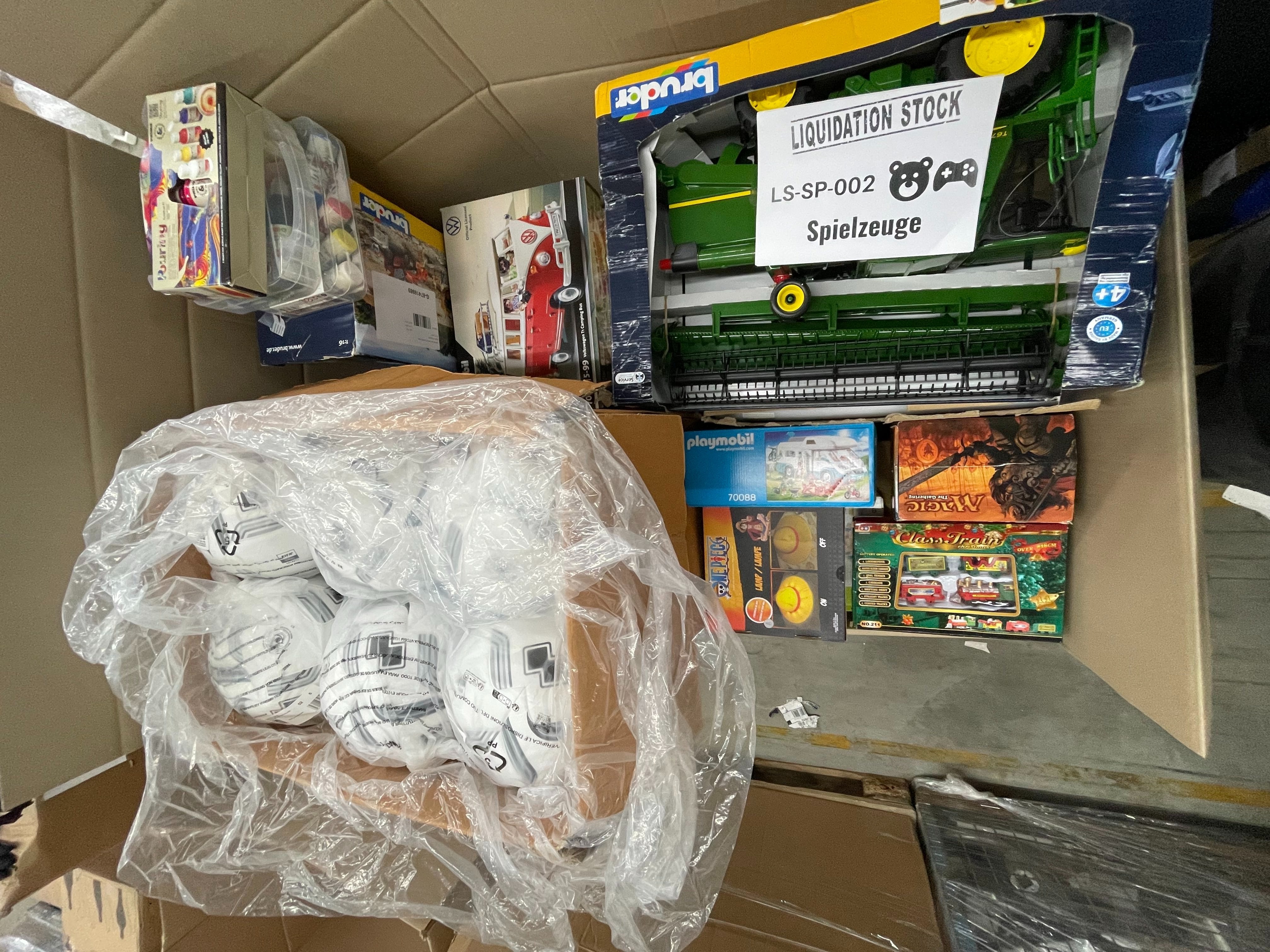 18x Soccer Balls, Model Kits, Board Games, Toys and more