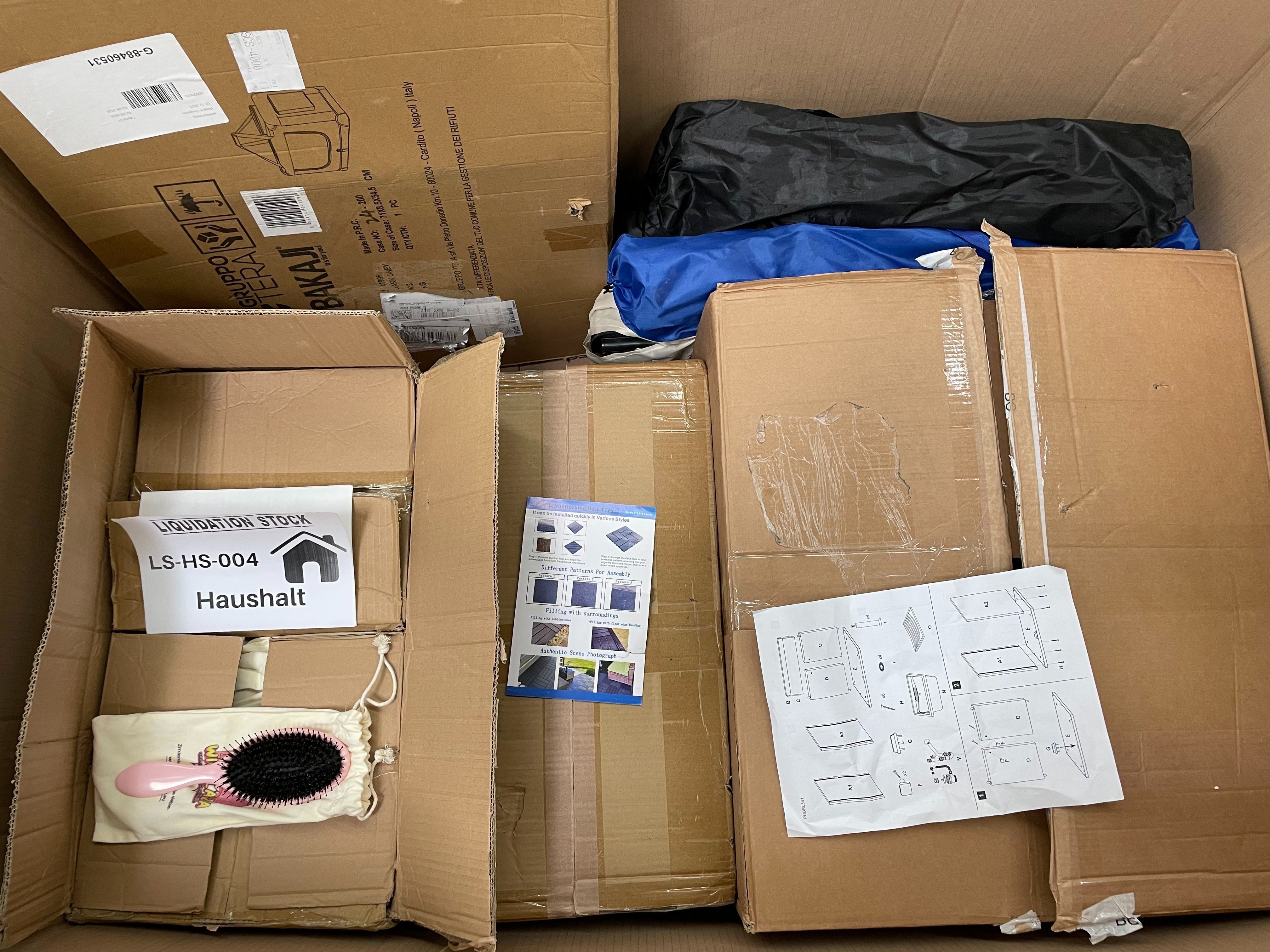 80x Hair Brushes, Storage Bags, Floor Tiles and more