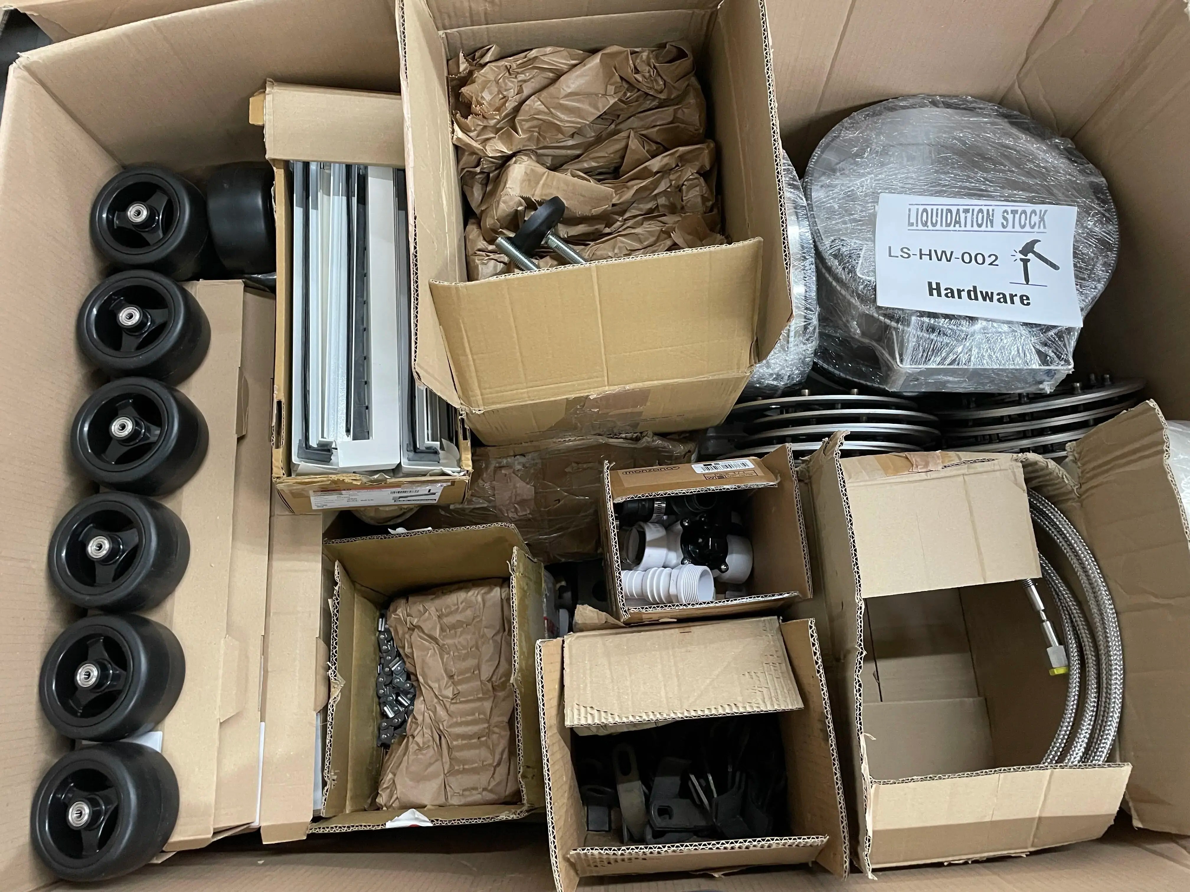 Räder, Schläuche, Metallgestelle, Hardware-Zubehör und mehr