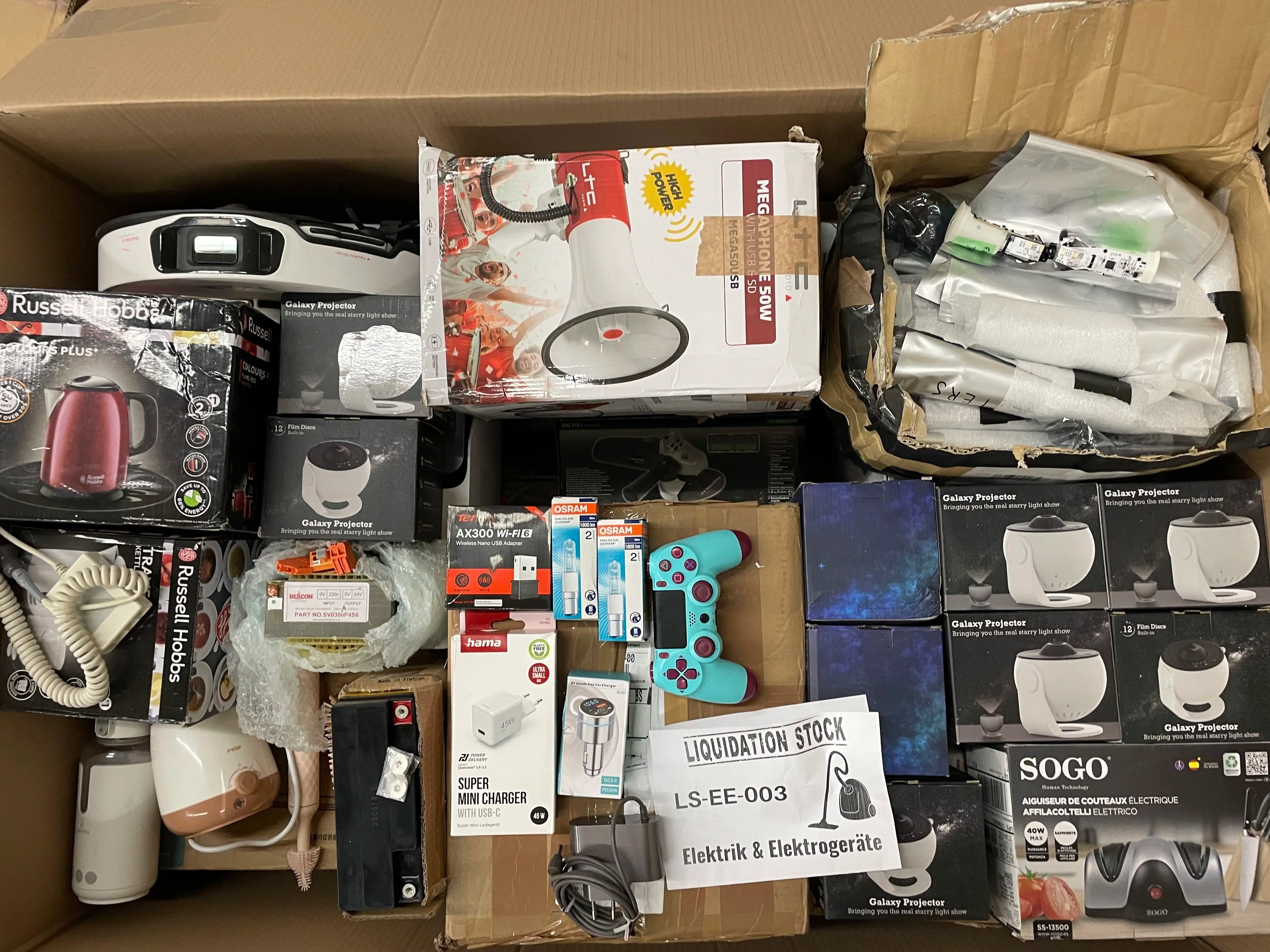 LTC Megafon, Russell Hobbs Reisewasserkocher, WMF Tischmixer, Spielecontroller, Verlängerungskabel, Ladegeräte, Kabel, Glühbirnen, Schalter und mehr