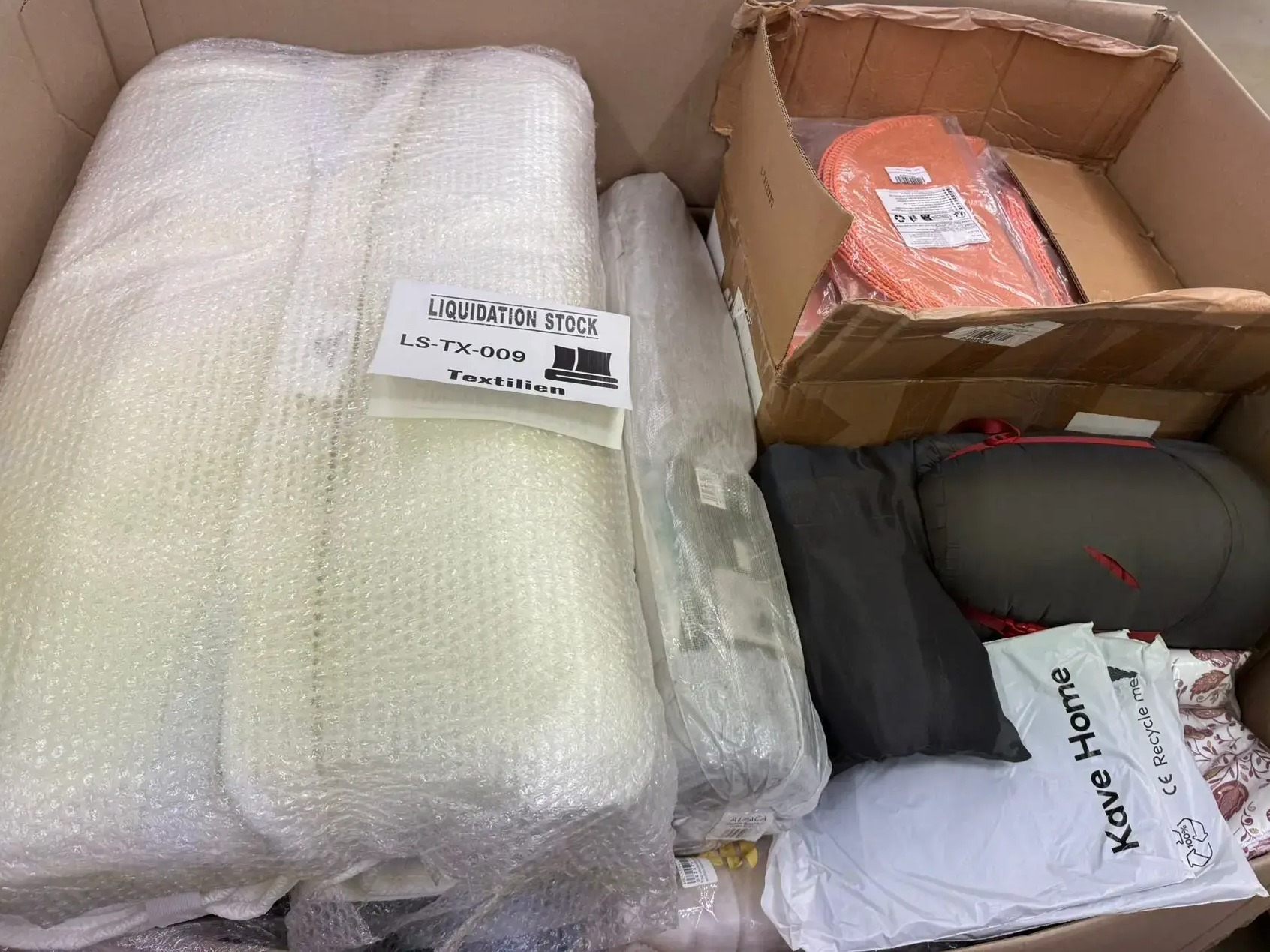 Blankets, Textiles and more