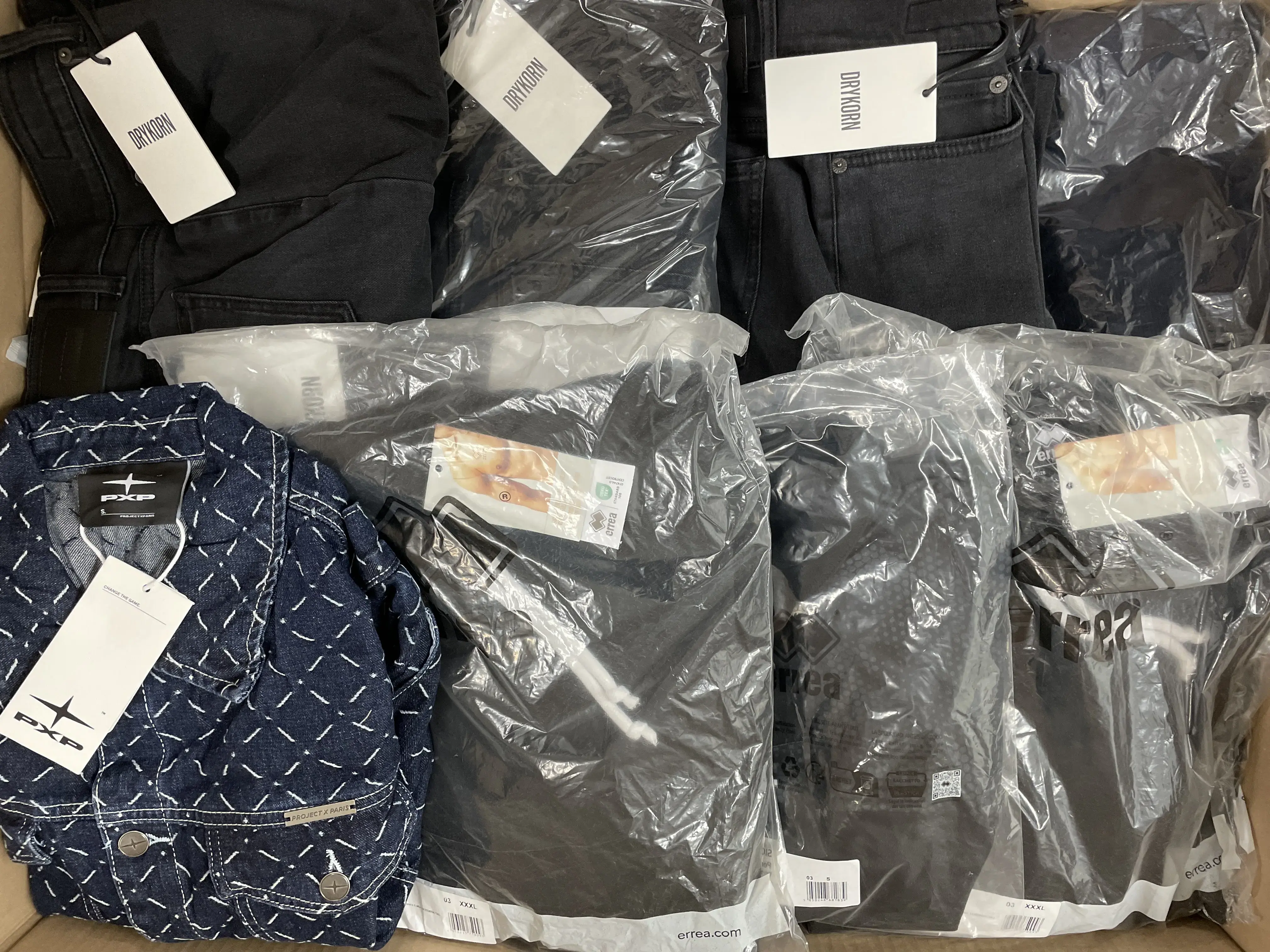 8x Clothing (Drykorn, Errea, PXP and more)