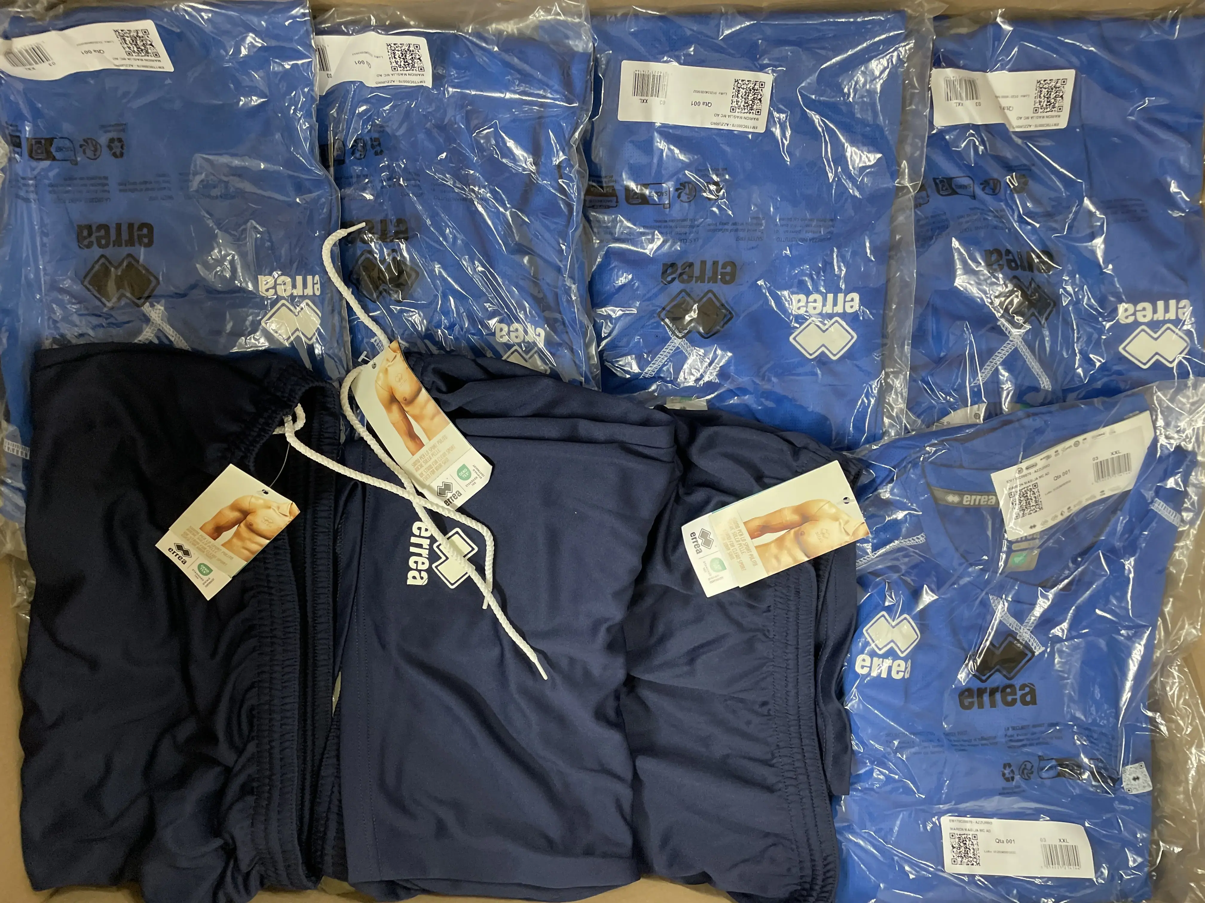 8x Errea (Shirts & Trousers)