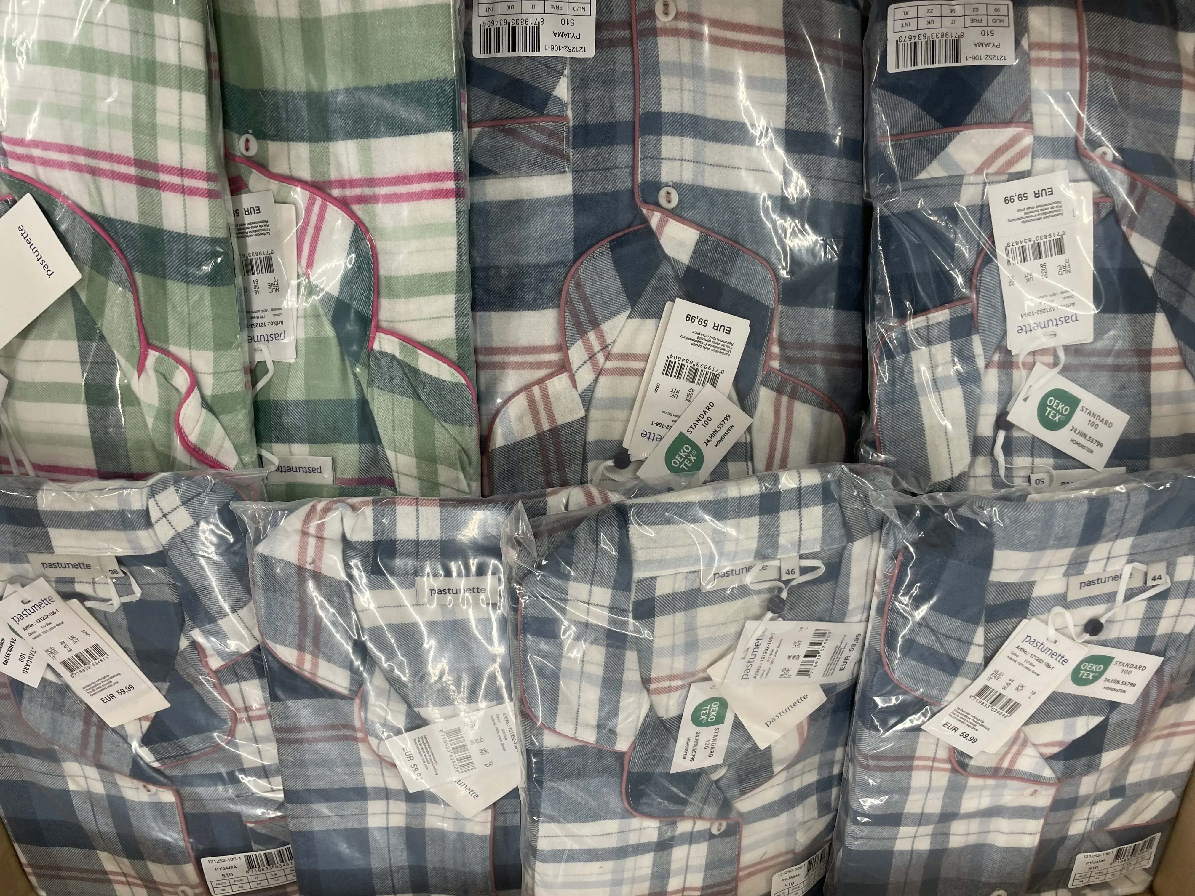 18x Pastunette Clothing