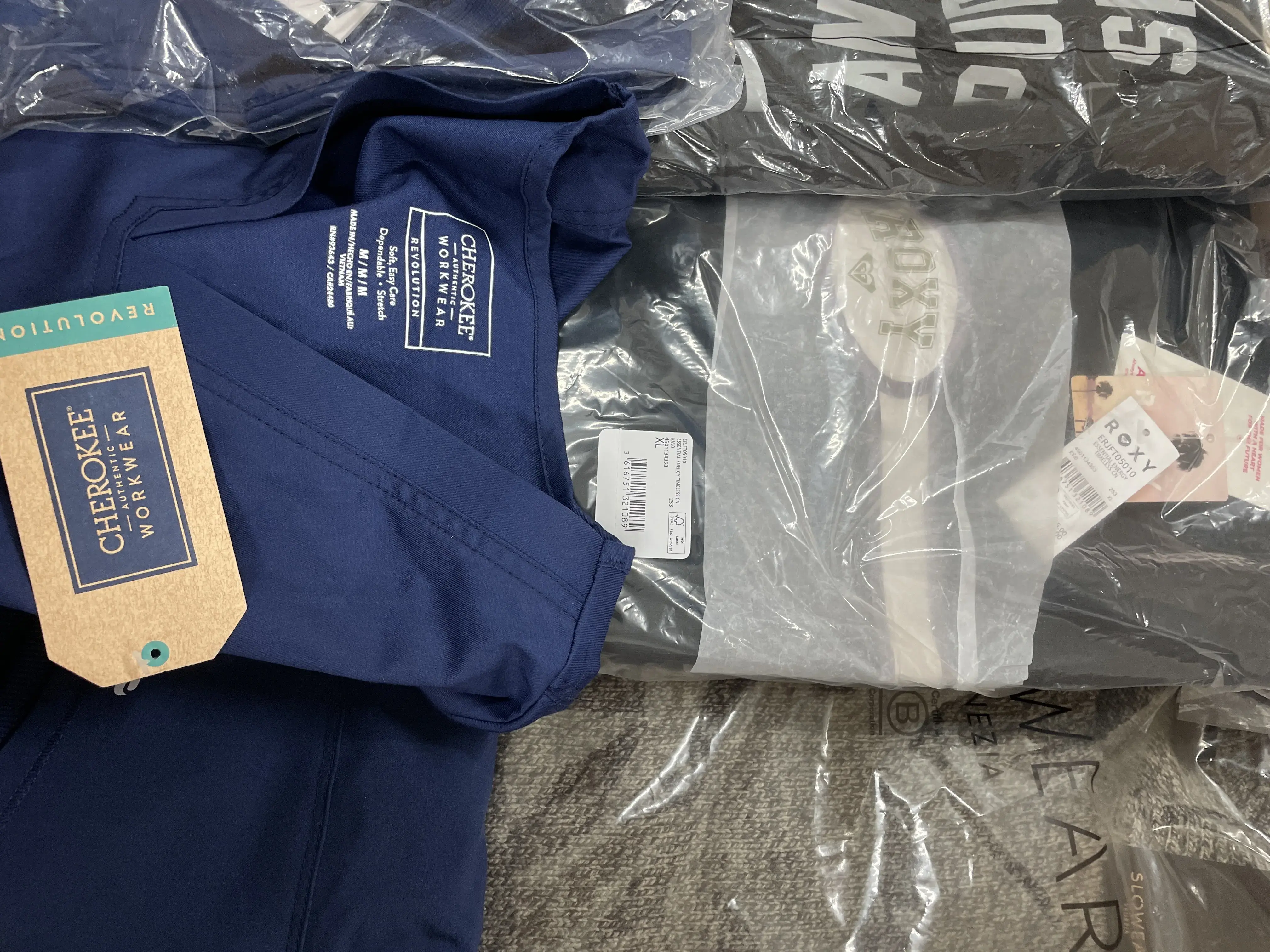 Brands - Cherokee & Roxy